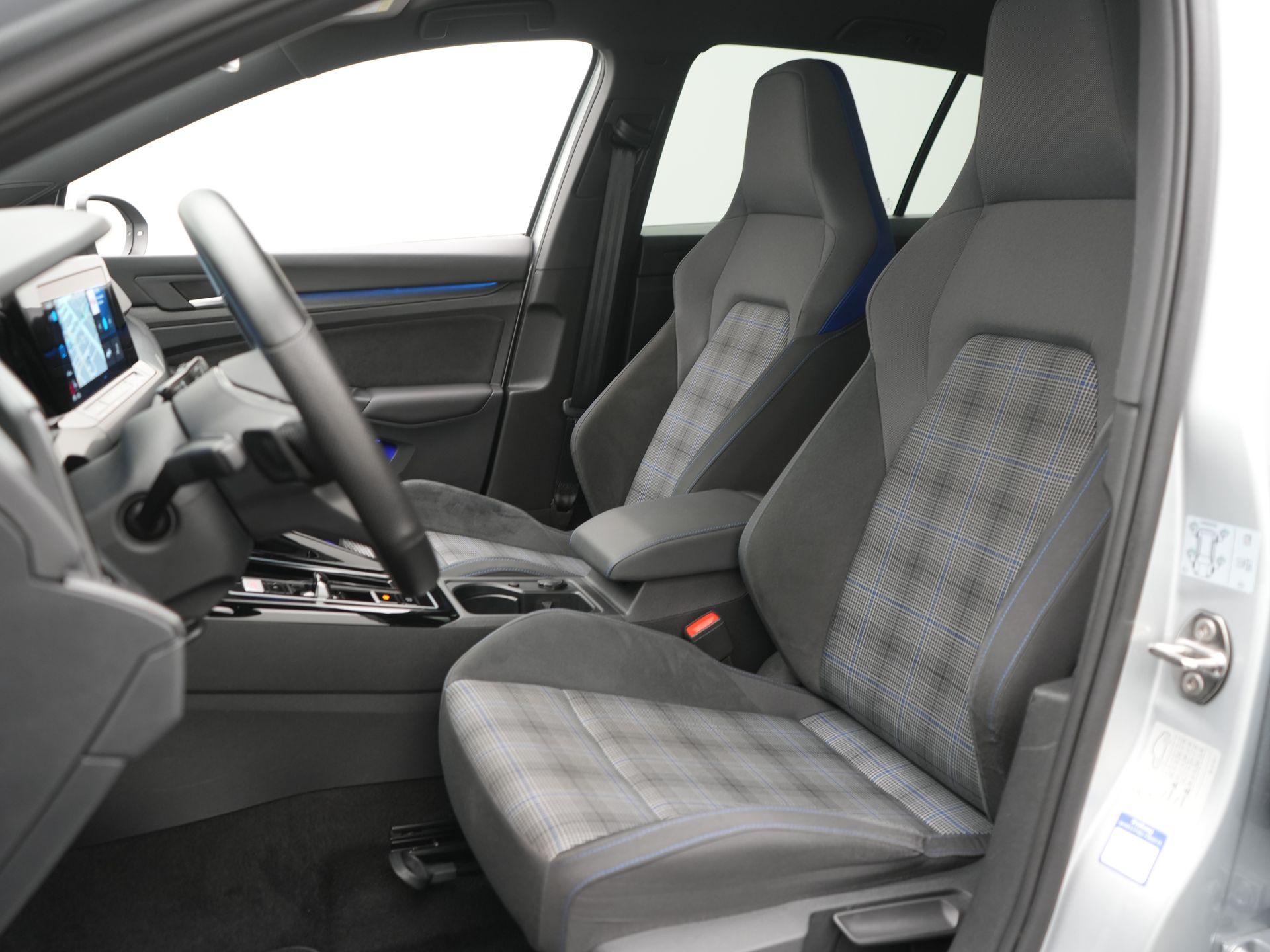 Foto van Volkswagen Golf GTE