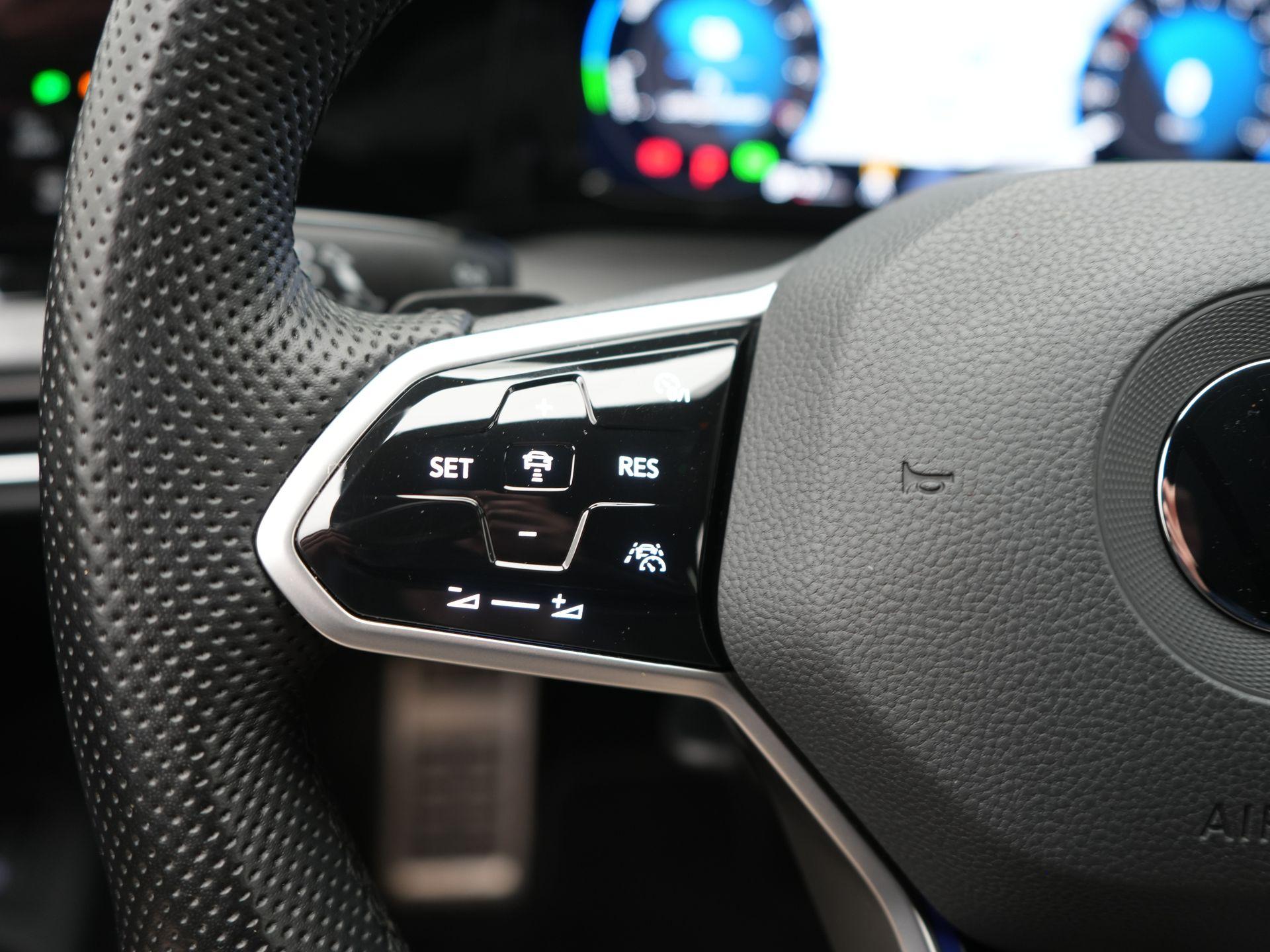 Foto van Volkswagen Golf GTE