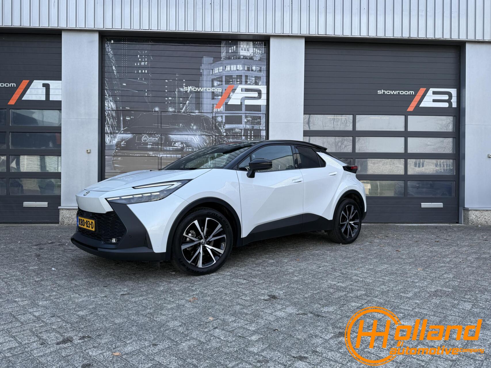Toyota C-hr 2.0  Hybrid 200 Active|TEAM DEUTSCHLAND|ACC|STOELV.|CAMERA 2024 - voorkant