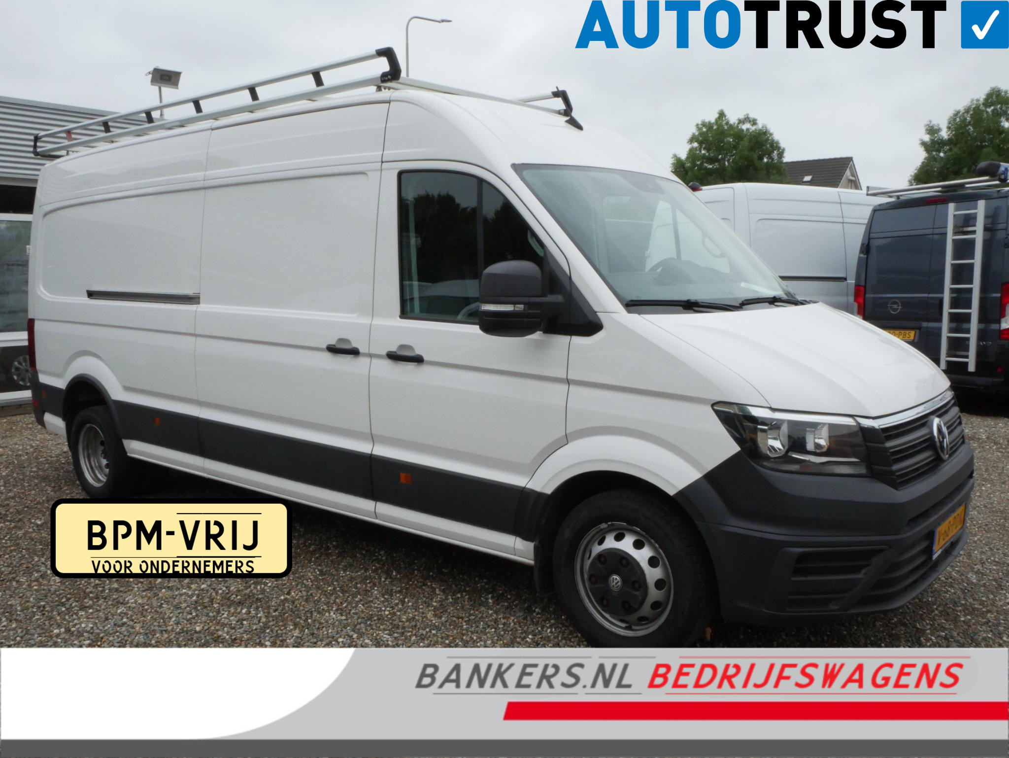 Volkswagen Crafter 2.0TDI 177PK L4H2 DSG Airco Imperial 3500kg Haak 2021 - voorkant