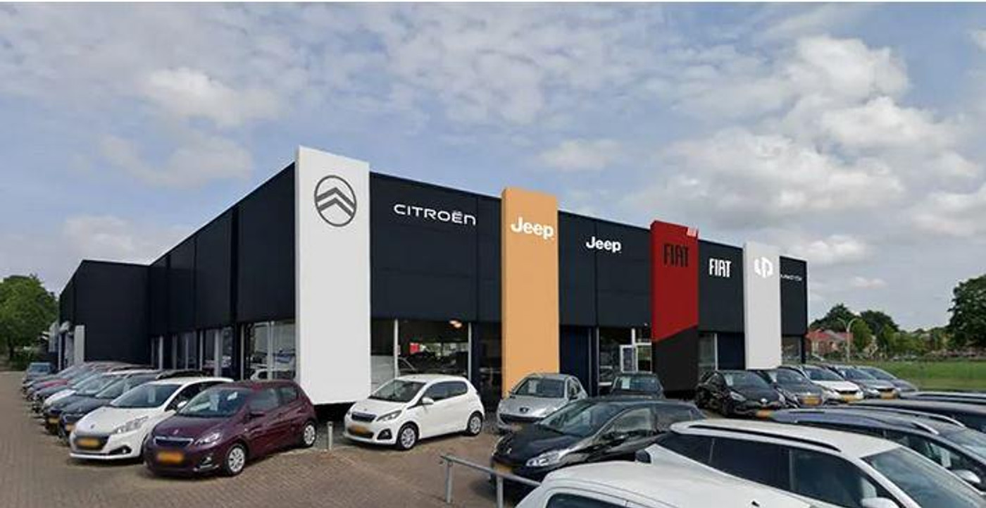 Foto van Fiat Abarth 124 Spider