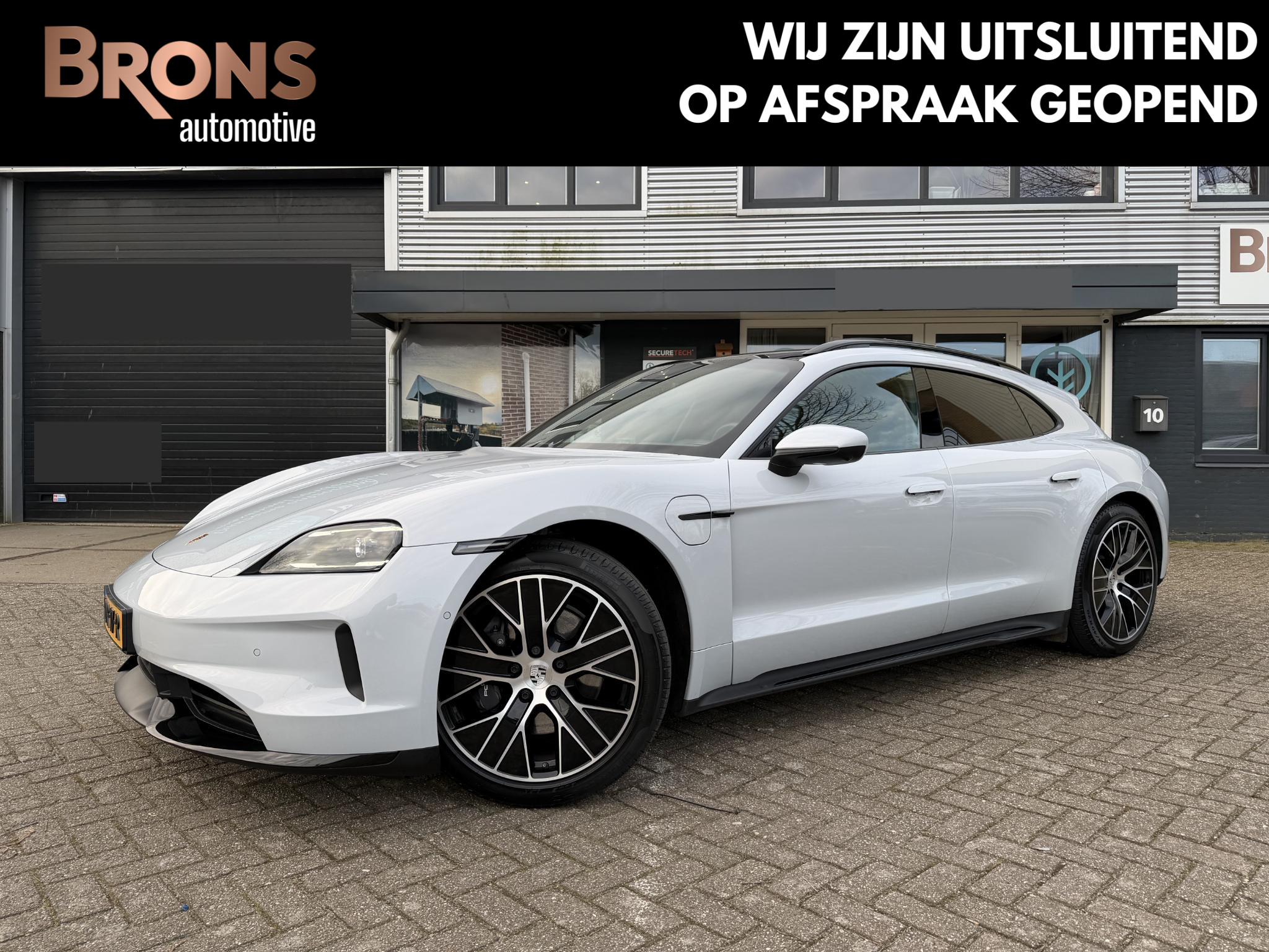 Porsche Taycan Sport Turismo Black Edition 2024 - voorkant