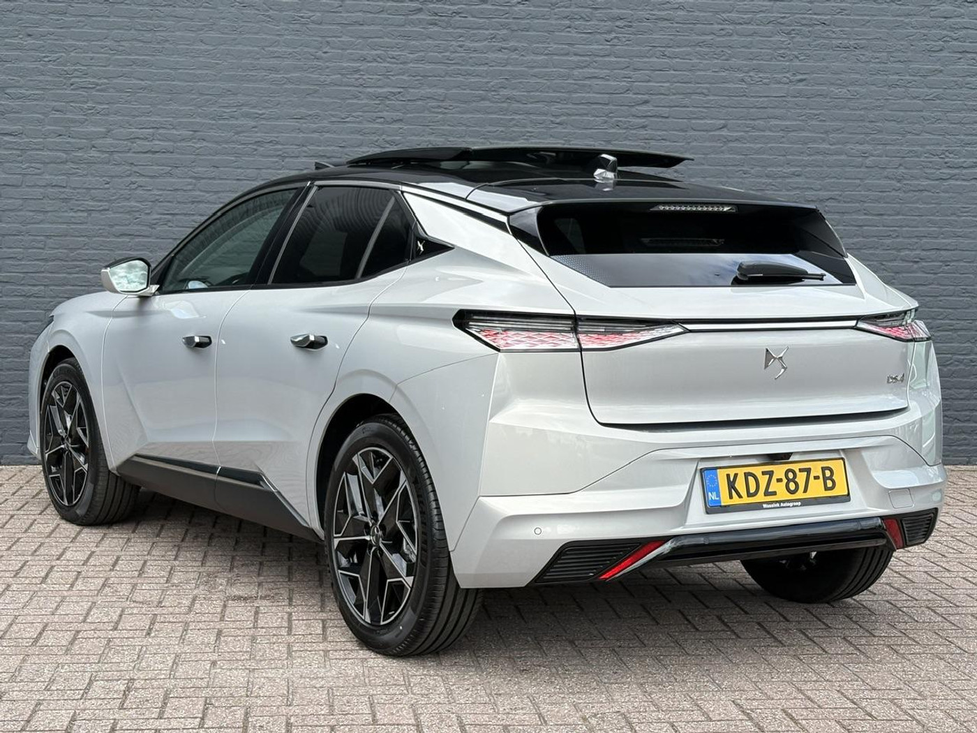 Foto van DS Ds4