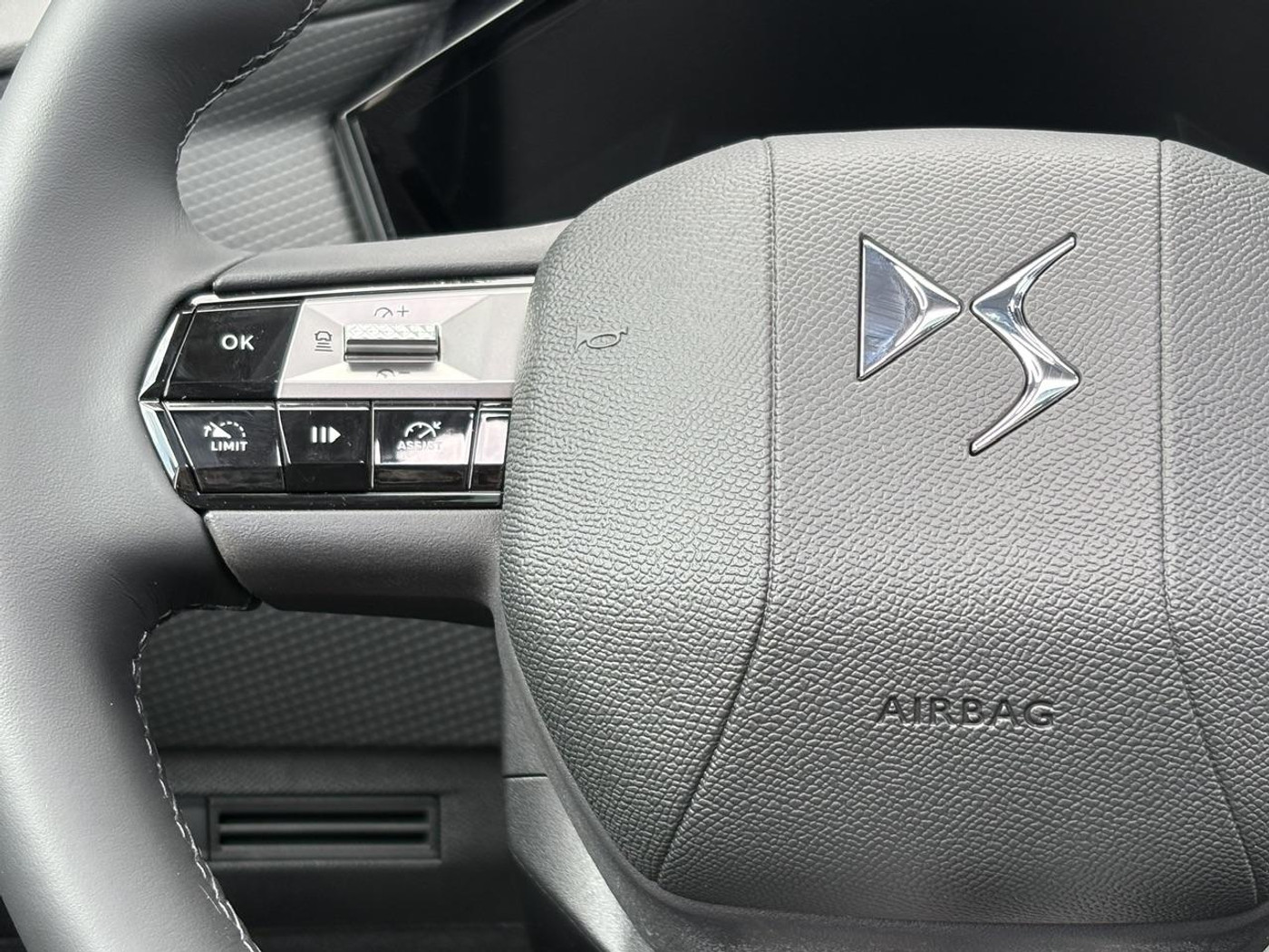 Foto van DS Ds4
