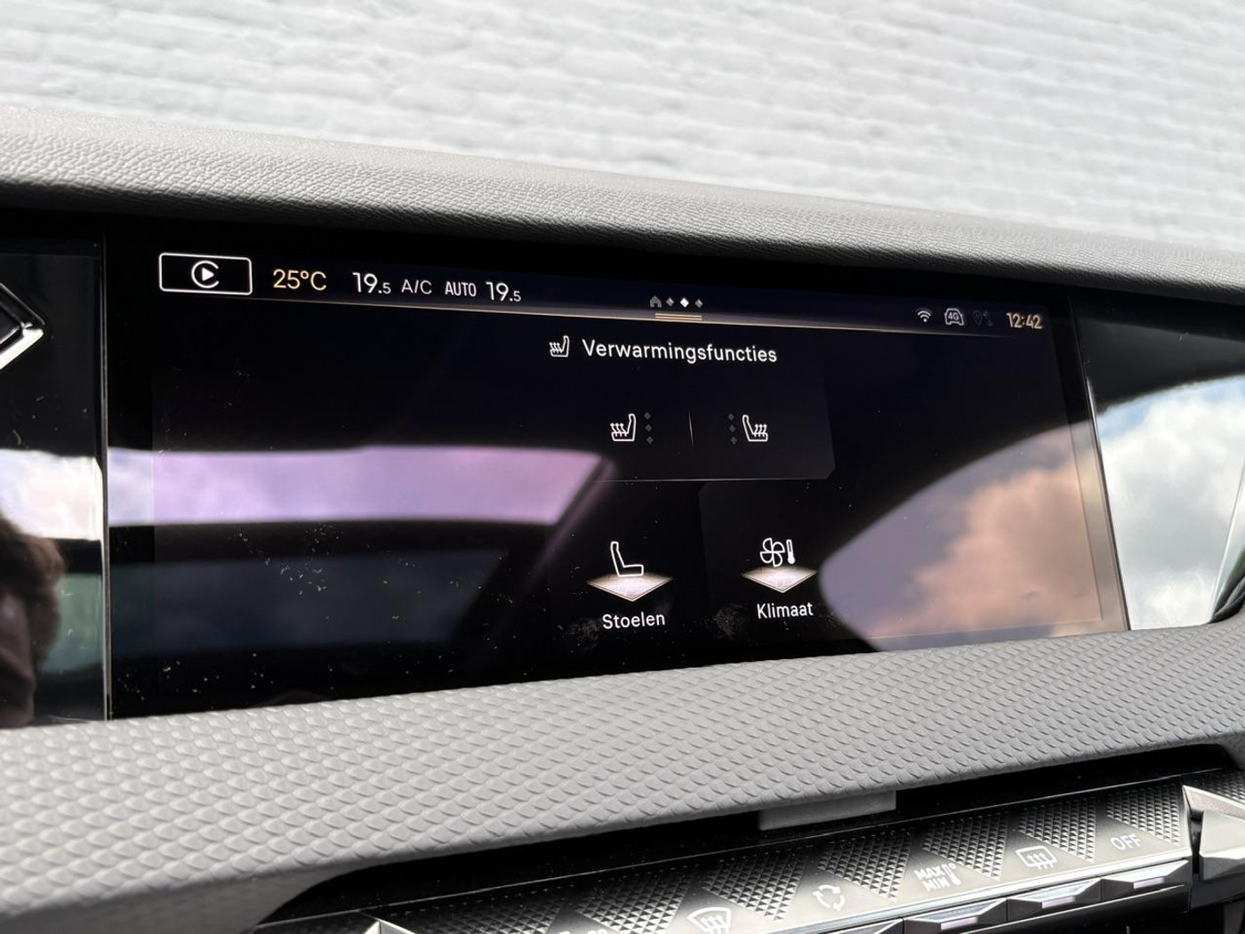 Foto van DS Ds4