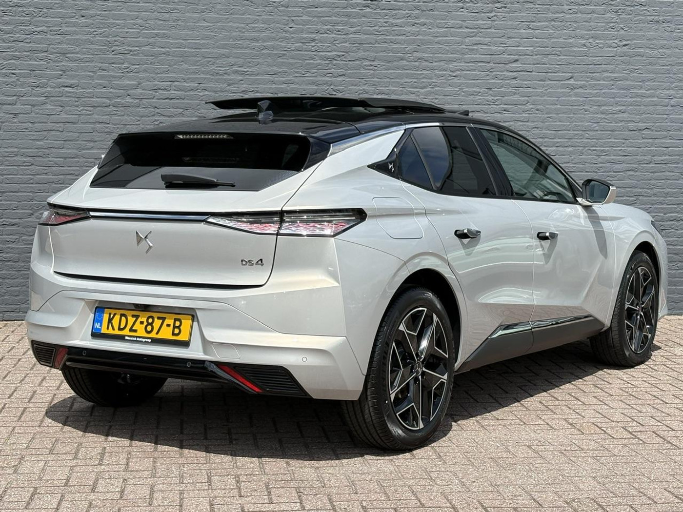 Foto van DS Ds4