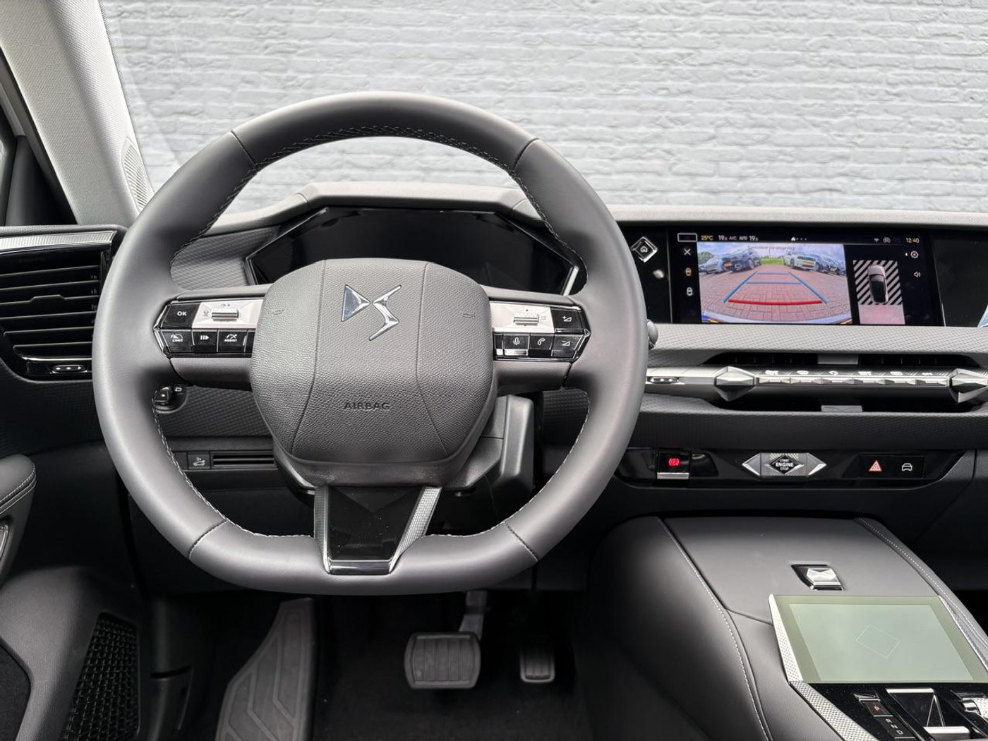 Foto van DS Ds4