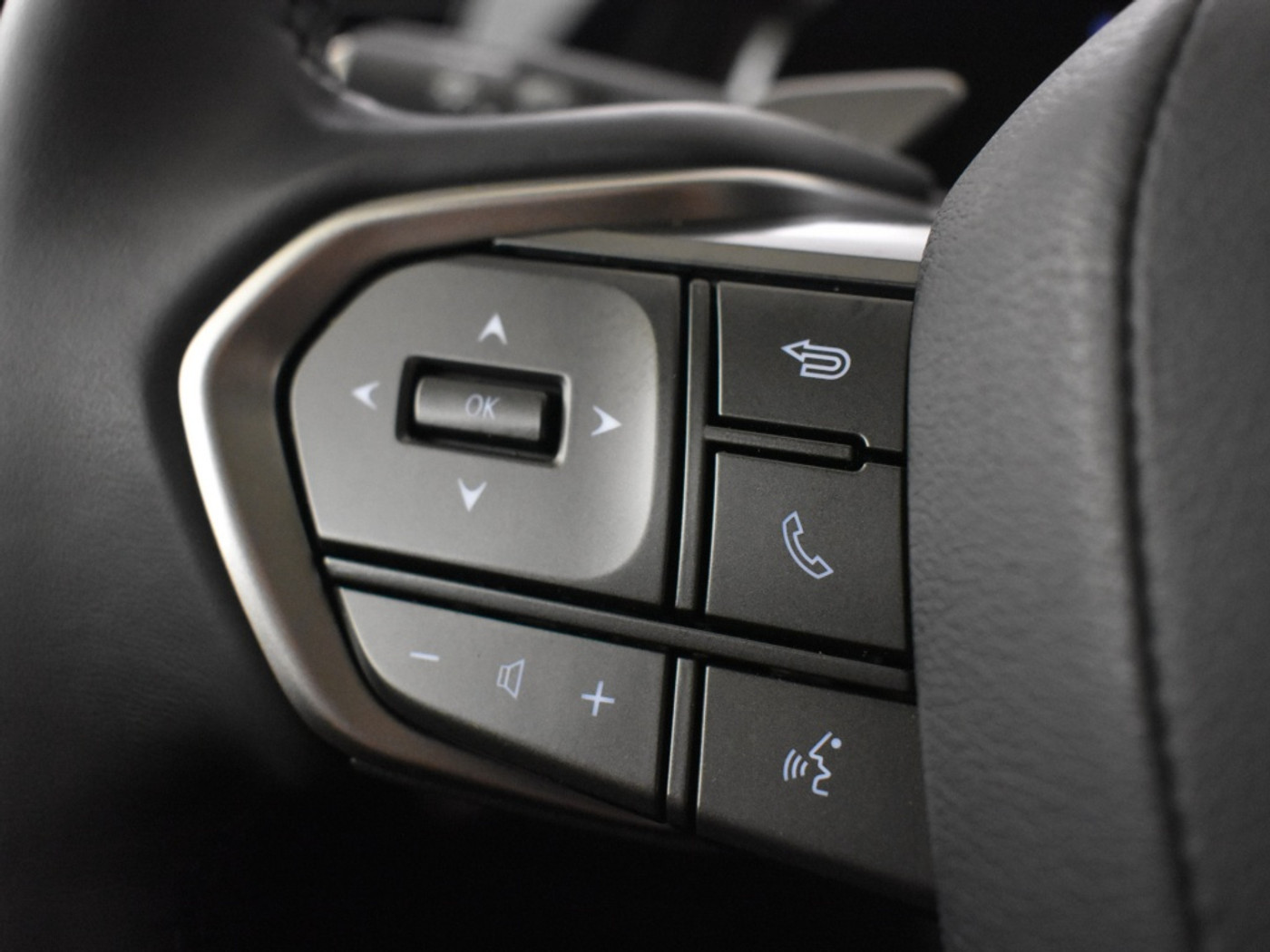 Foto van Lexus Lexus Nx450h+