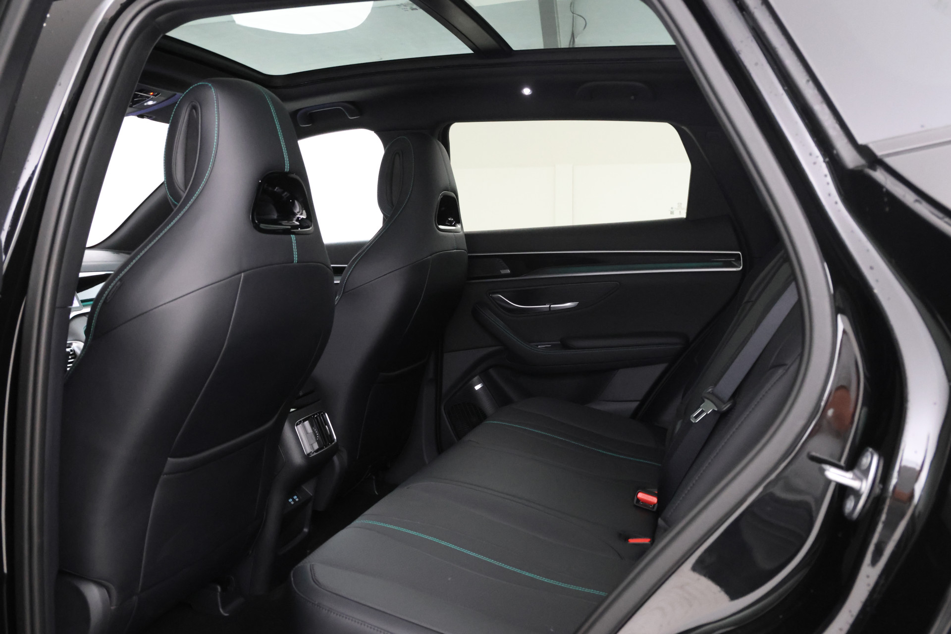 Foto van BYD BYD Seal U Dm-i