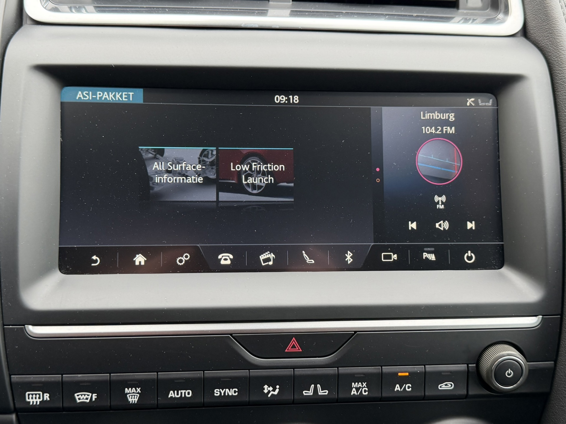 Foto van Jaguar Jaguar E-pace