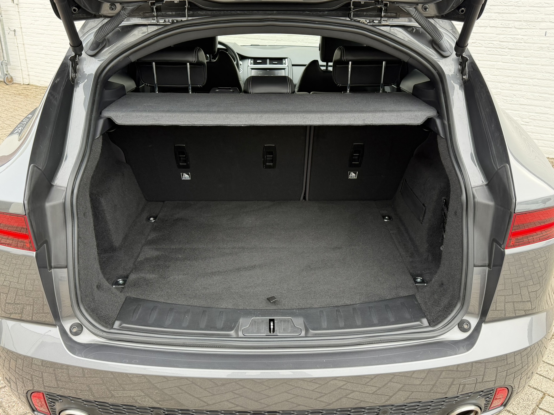 Foto van Jaguar Jaguar E-pace