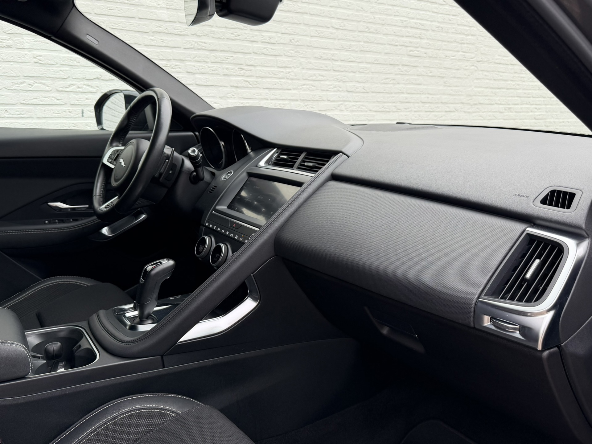 Foto van Jaguar Jaguar E-pace