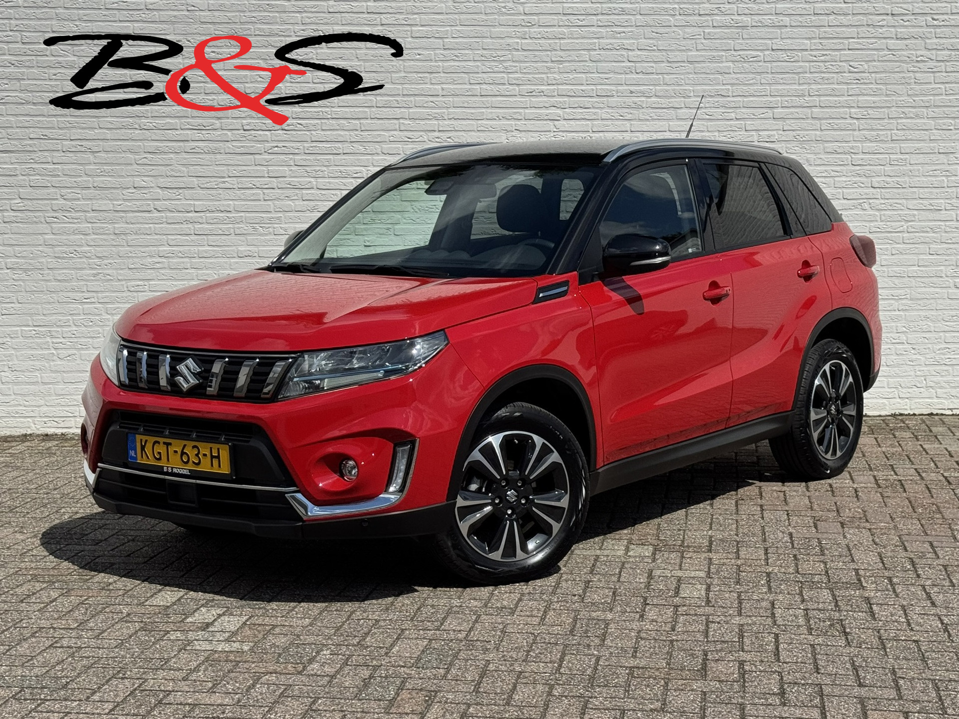 Suzuki Vitara 1.5 Hybrid Automaat Adapt Cruise Camera+PDC Carplay Stoelverwarming 2023 - voorkant