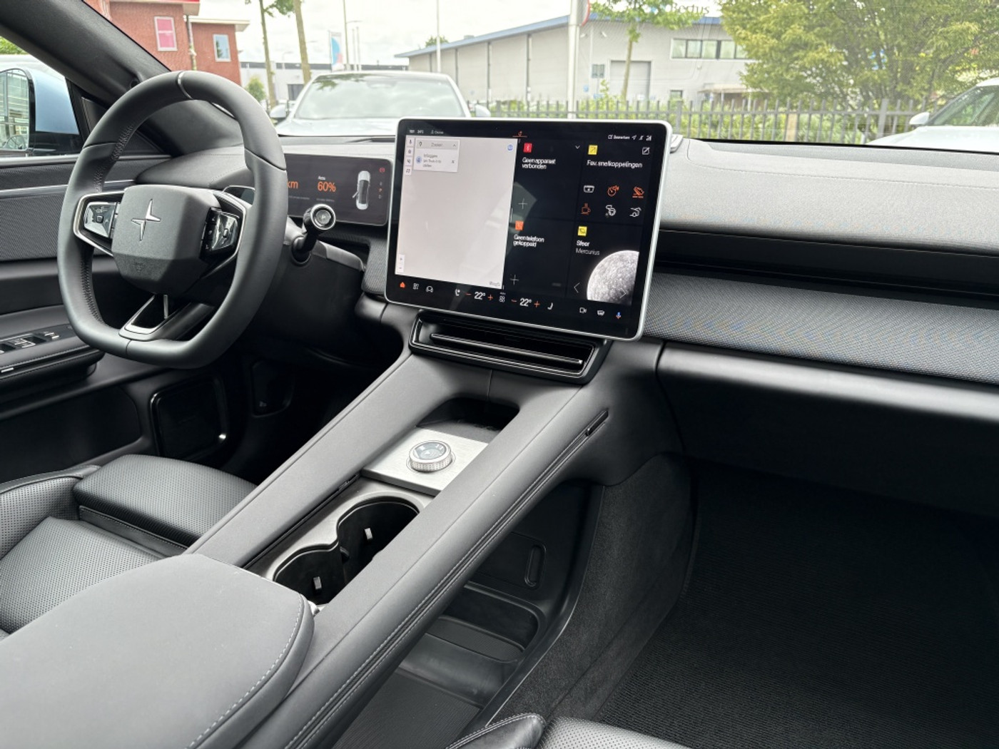 Foto van Polestar Polestar 4