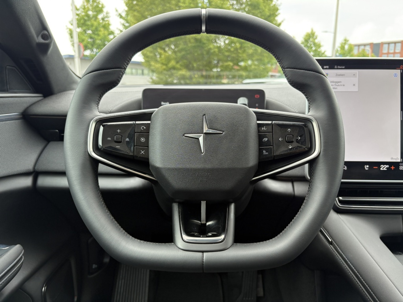 Foto van Polestar Polestar 4