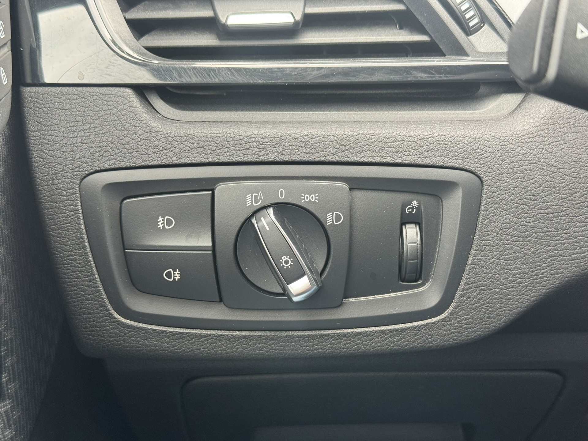 Foto van BMW X1 Sdrive18i