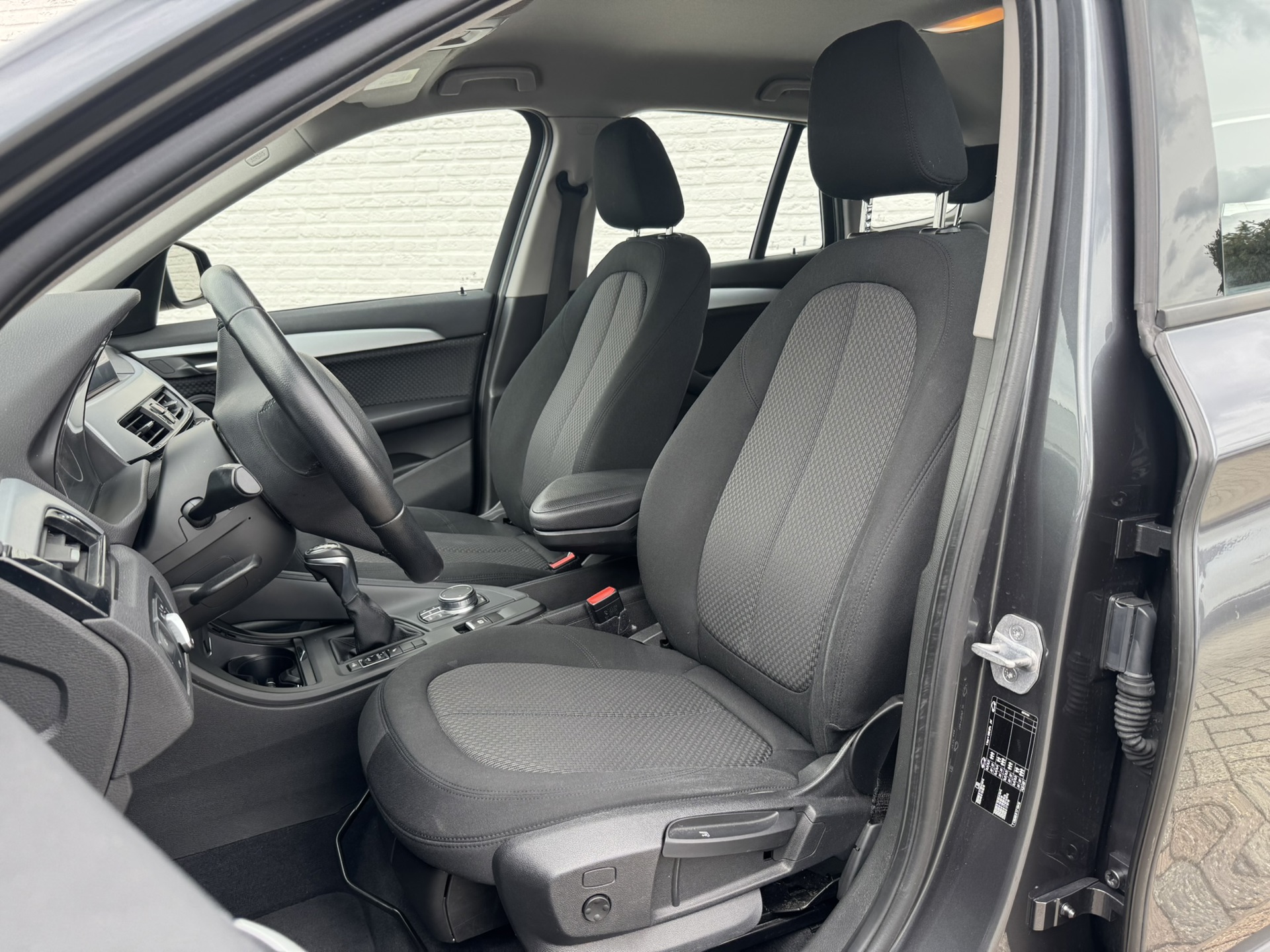 Foto van BMW X1 Sdrive18i