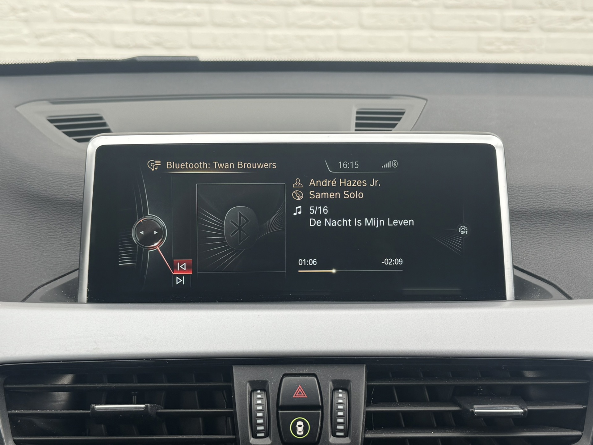 Foto van BMW X1 Sdrive18i