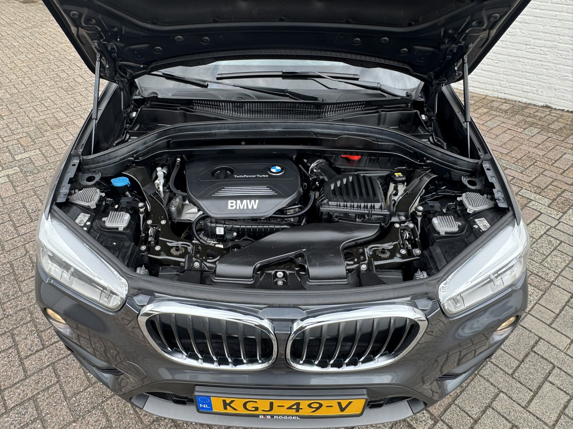 Foto van BMW X1 Sdrive18i