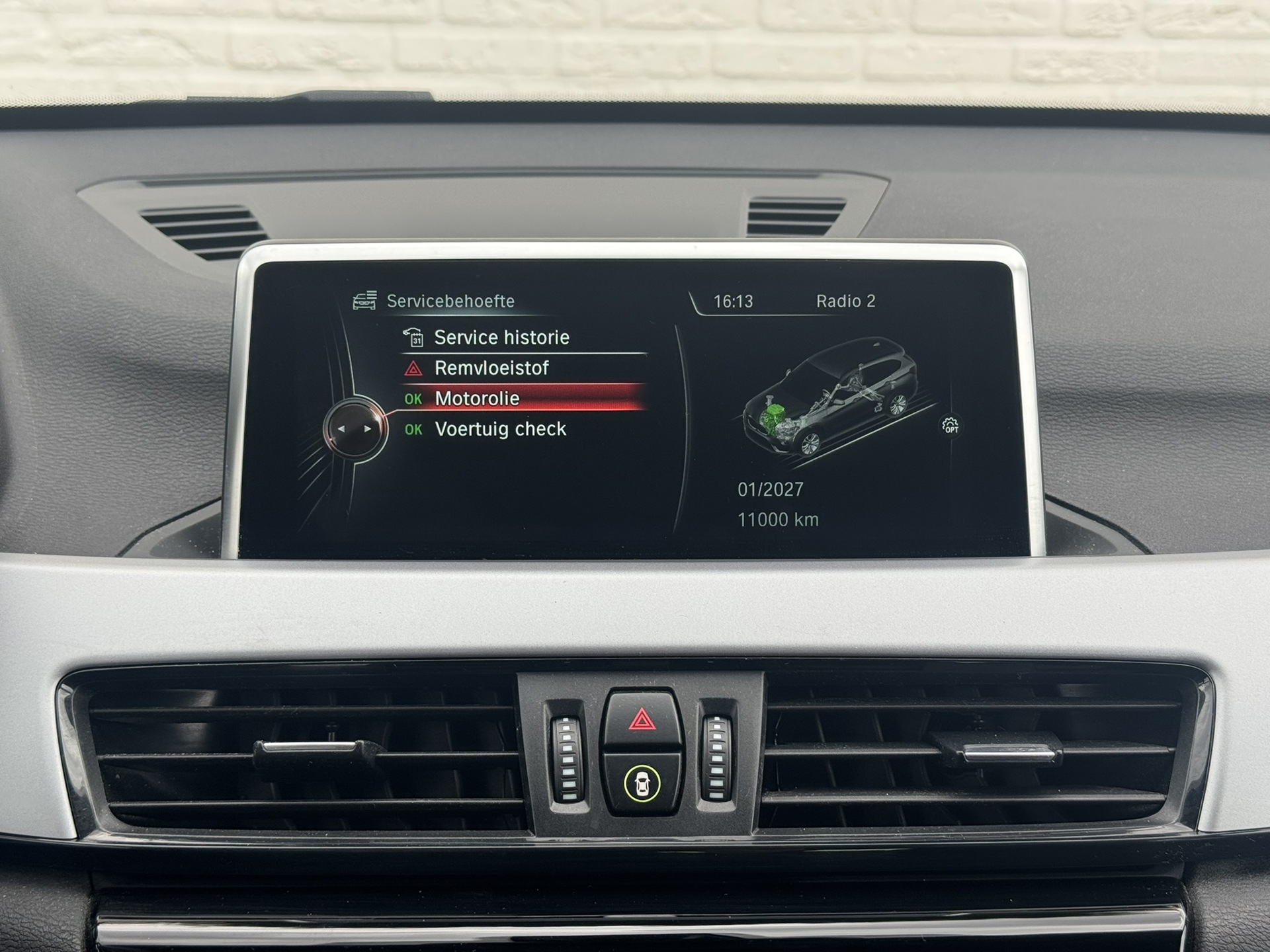 Foto van BMW X1 Sdrive18i