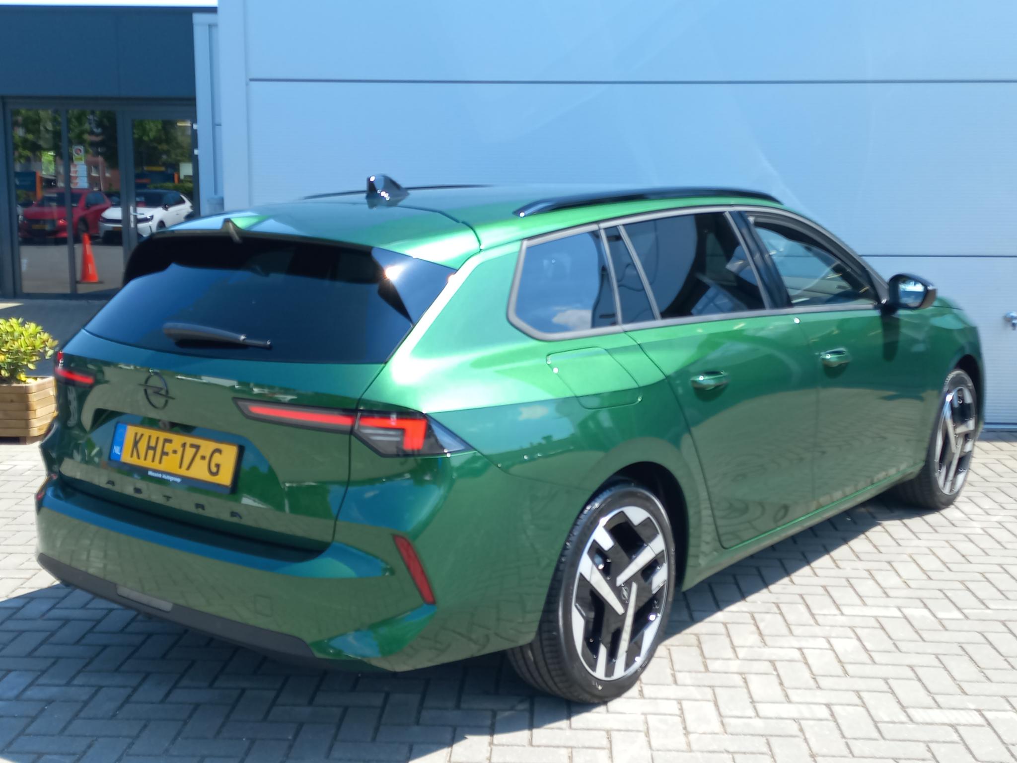 Foto van Opel Astra Sports Tourer
