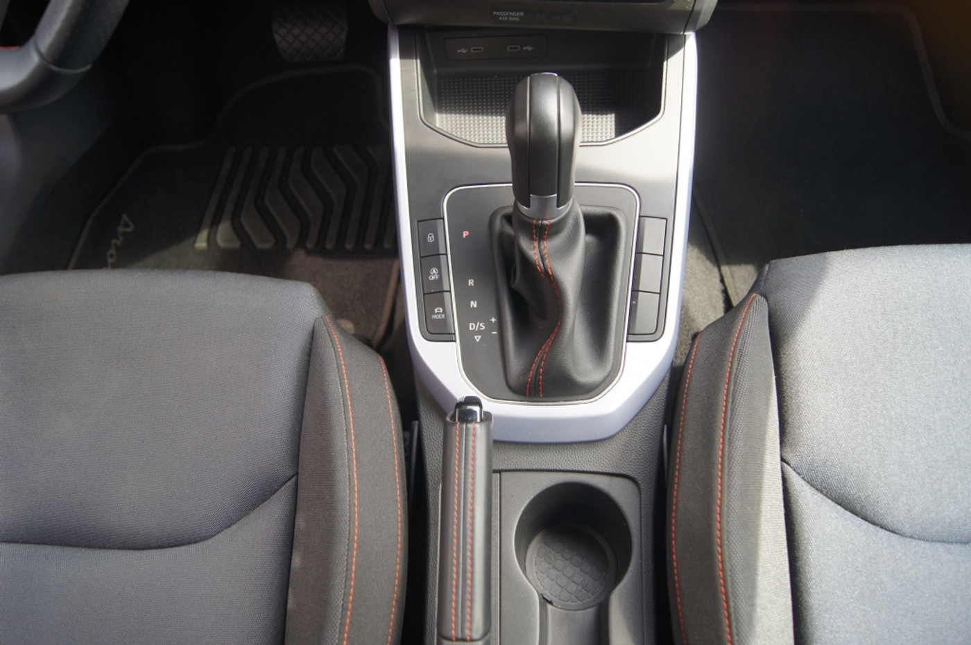 Foto van Seat Arona