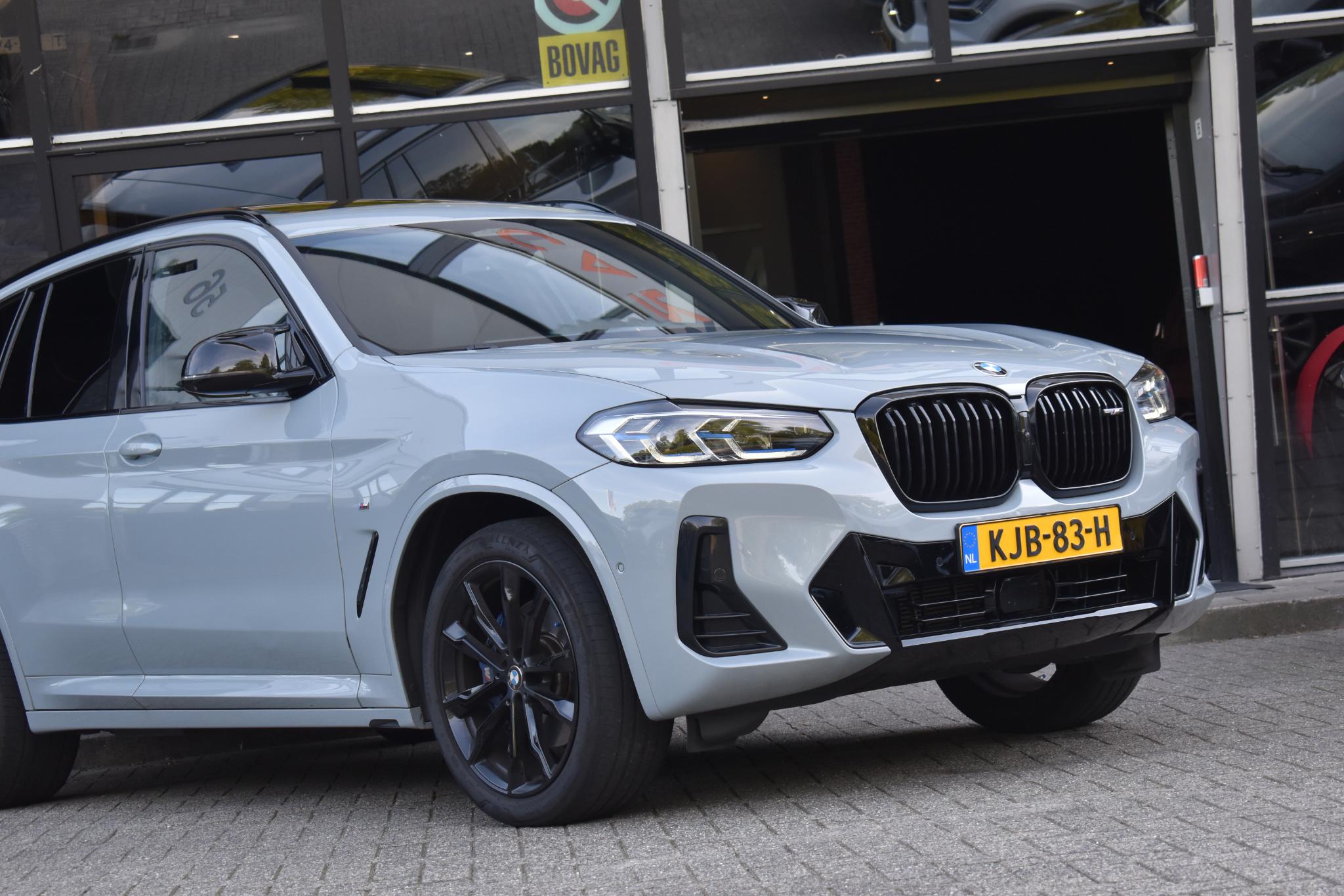 Foto van BMW X3 M40i