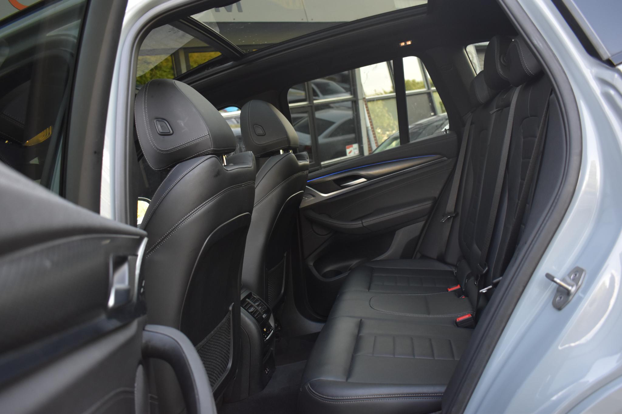 Foto van BMW X3 M40i