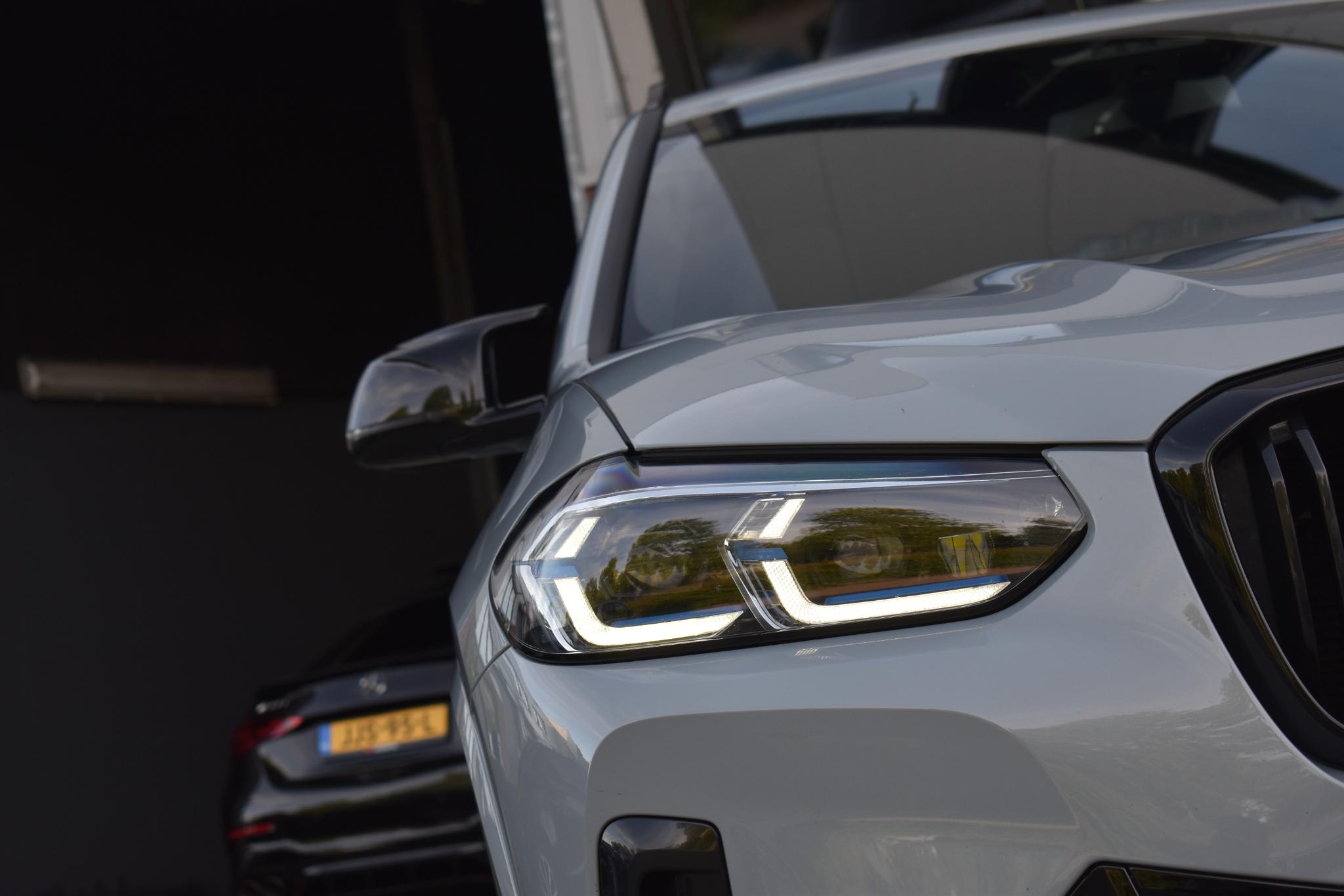 Foto van BMW X3 M40i