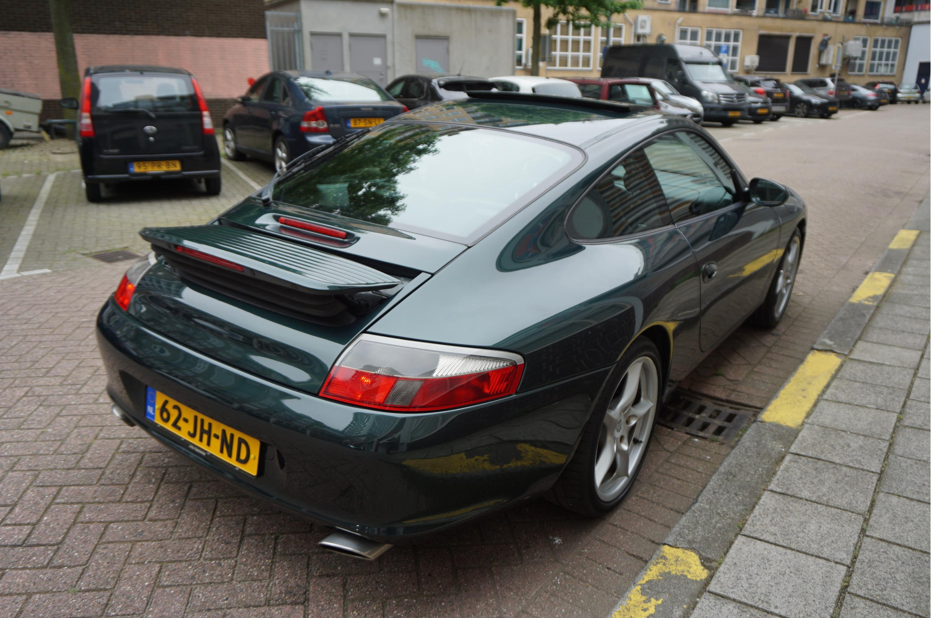 Foto van Porsche 911 Carrera