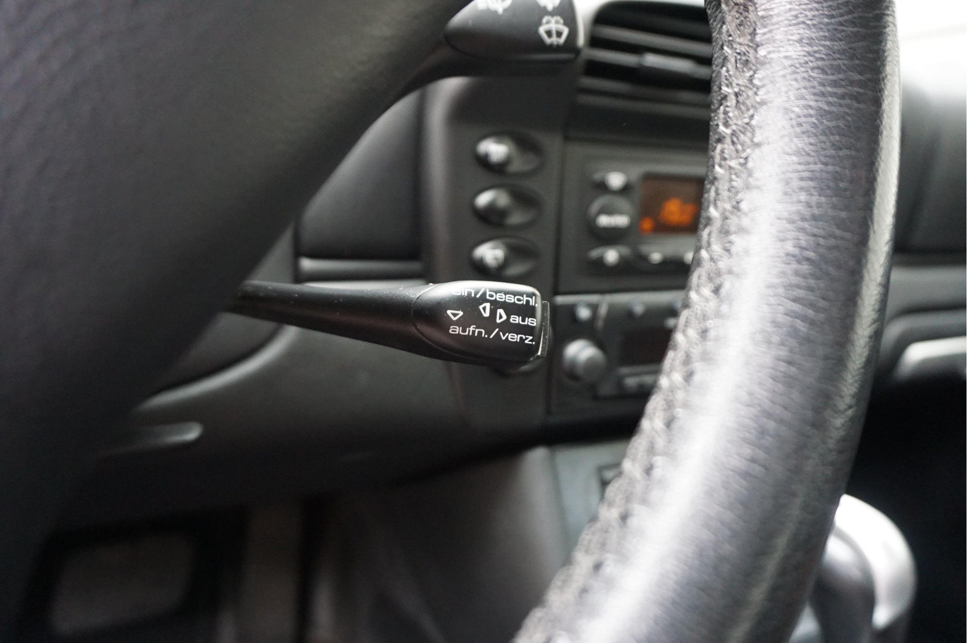 Foto van Porsche 911 Carrera