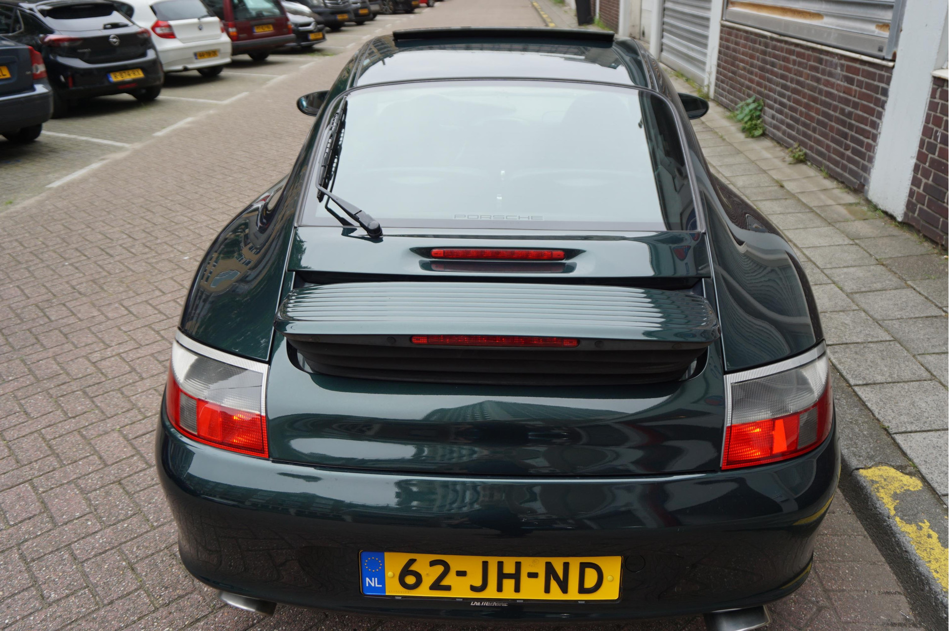 Foto van Porsche 911 Carrera