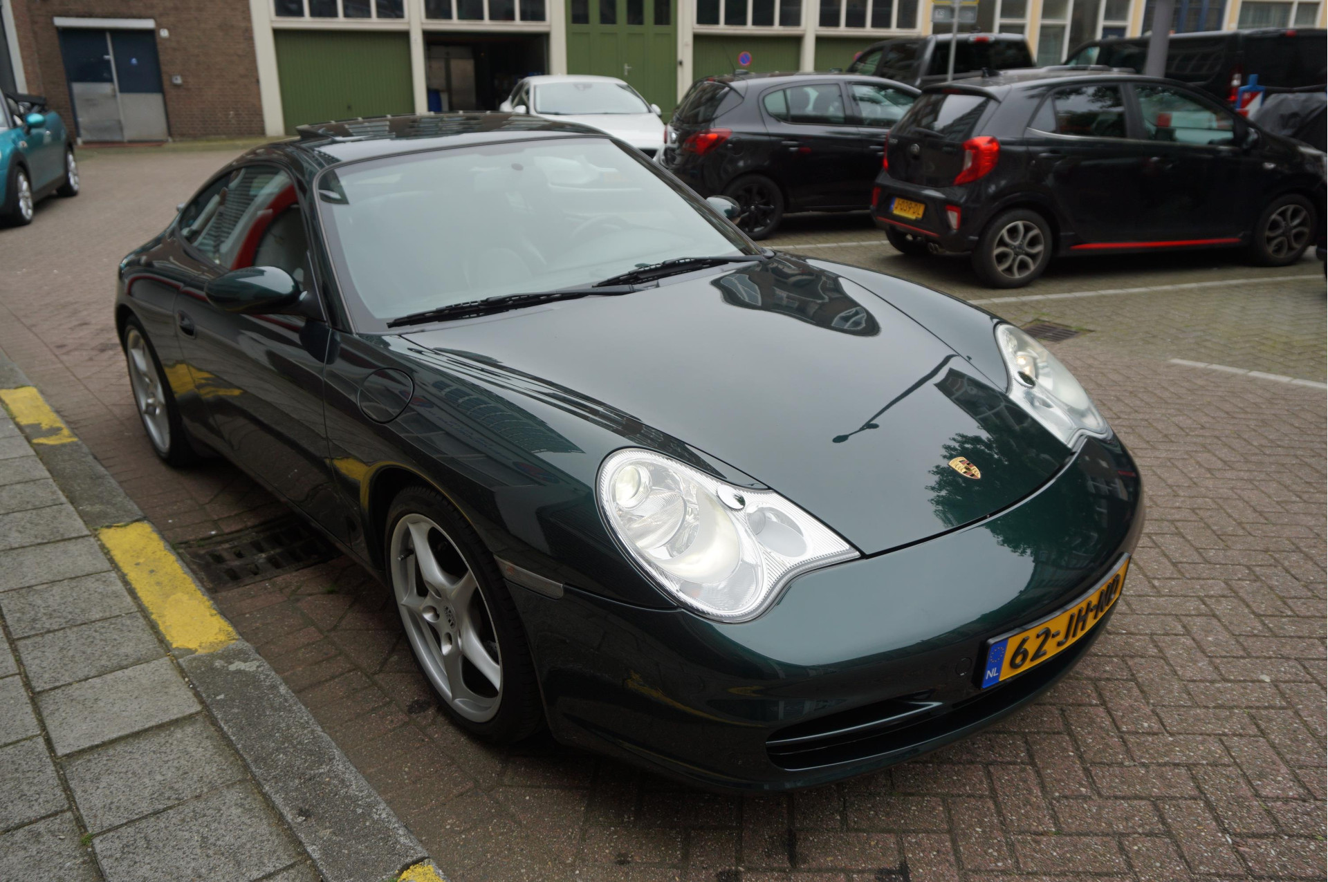 Foto van Porsche 911 Carrera