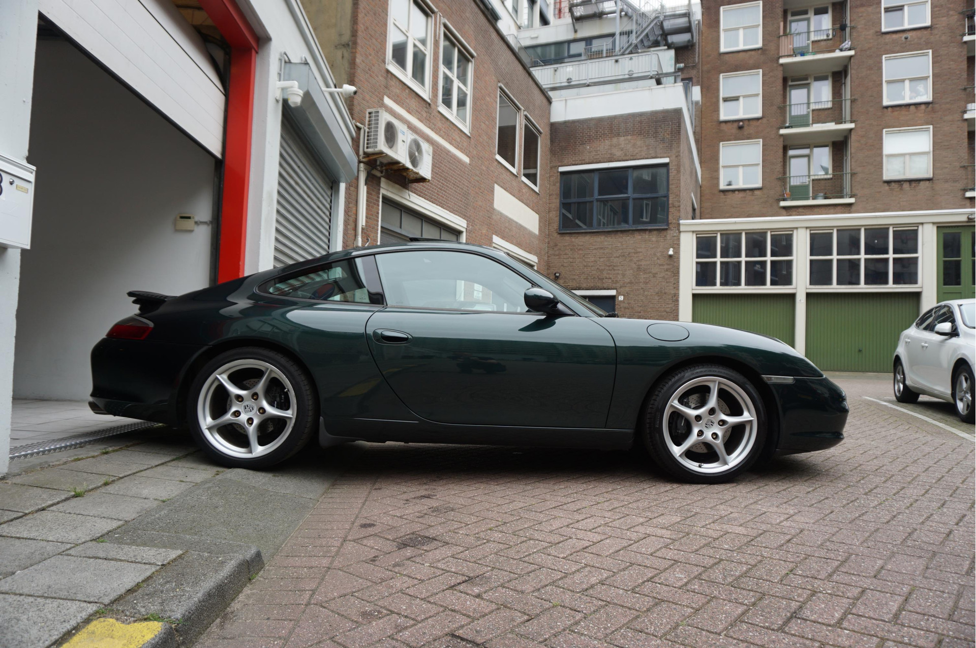 Foto van Porsche 911 Carrera