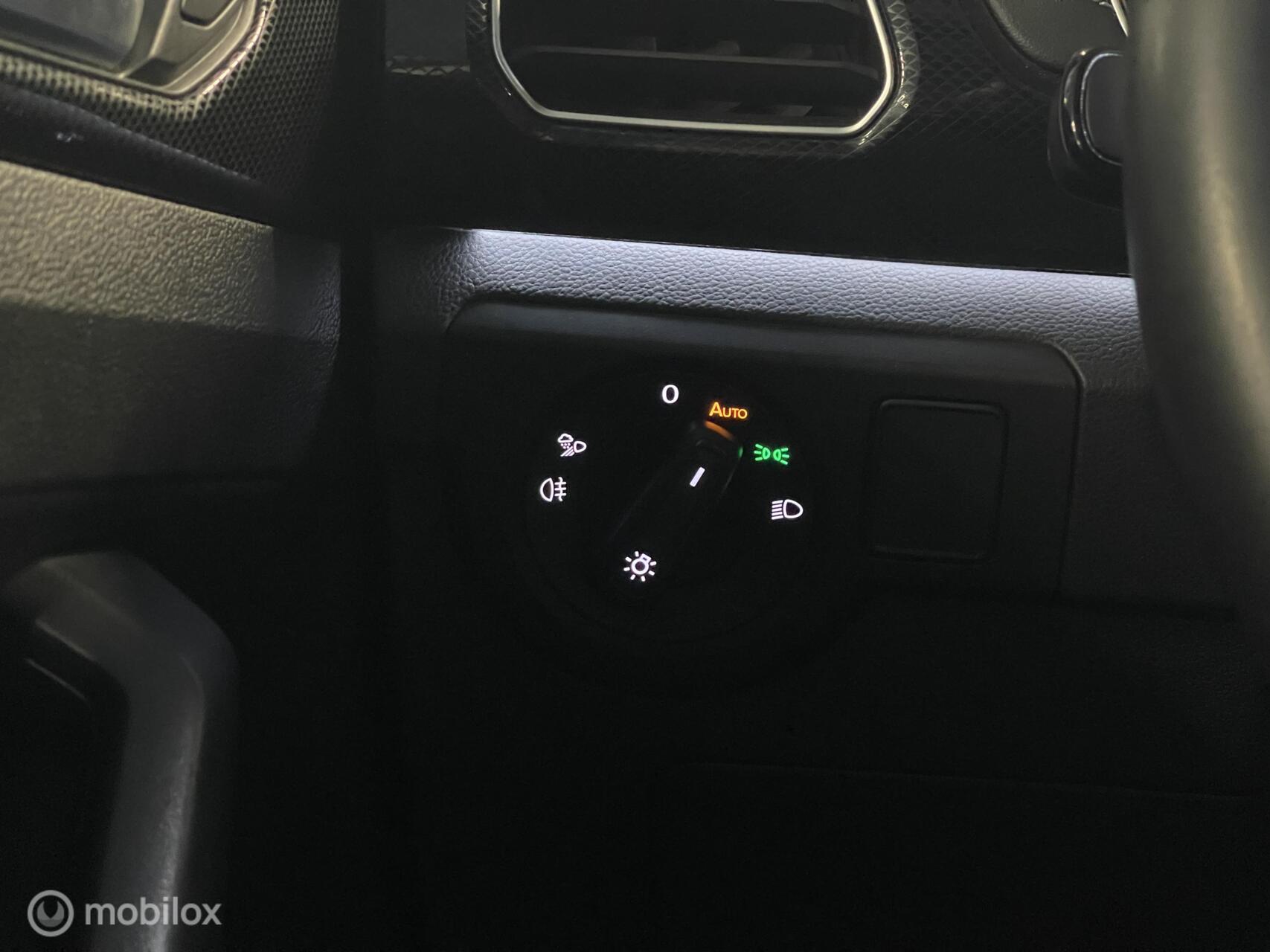 Foto van Volkswagen T-cross