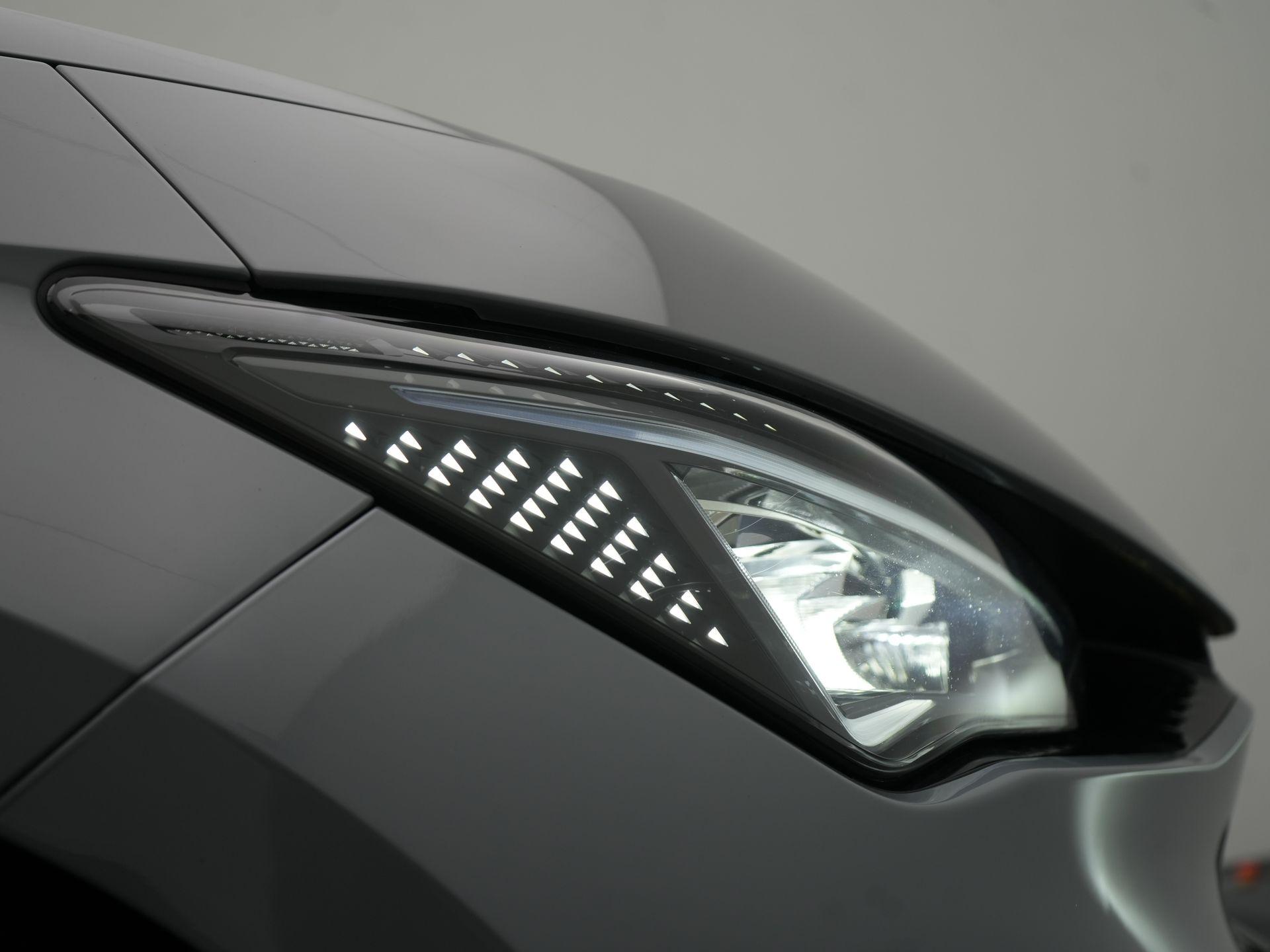 Foto van Cupra Born 150 KW 58/62 KWH