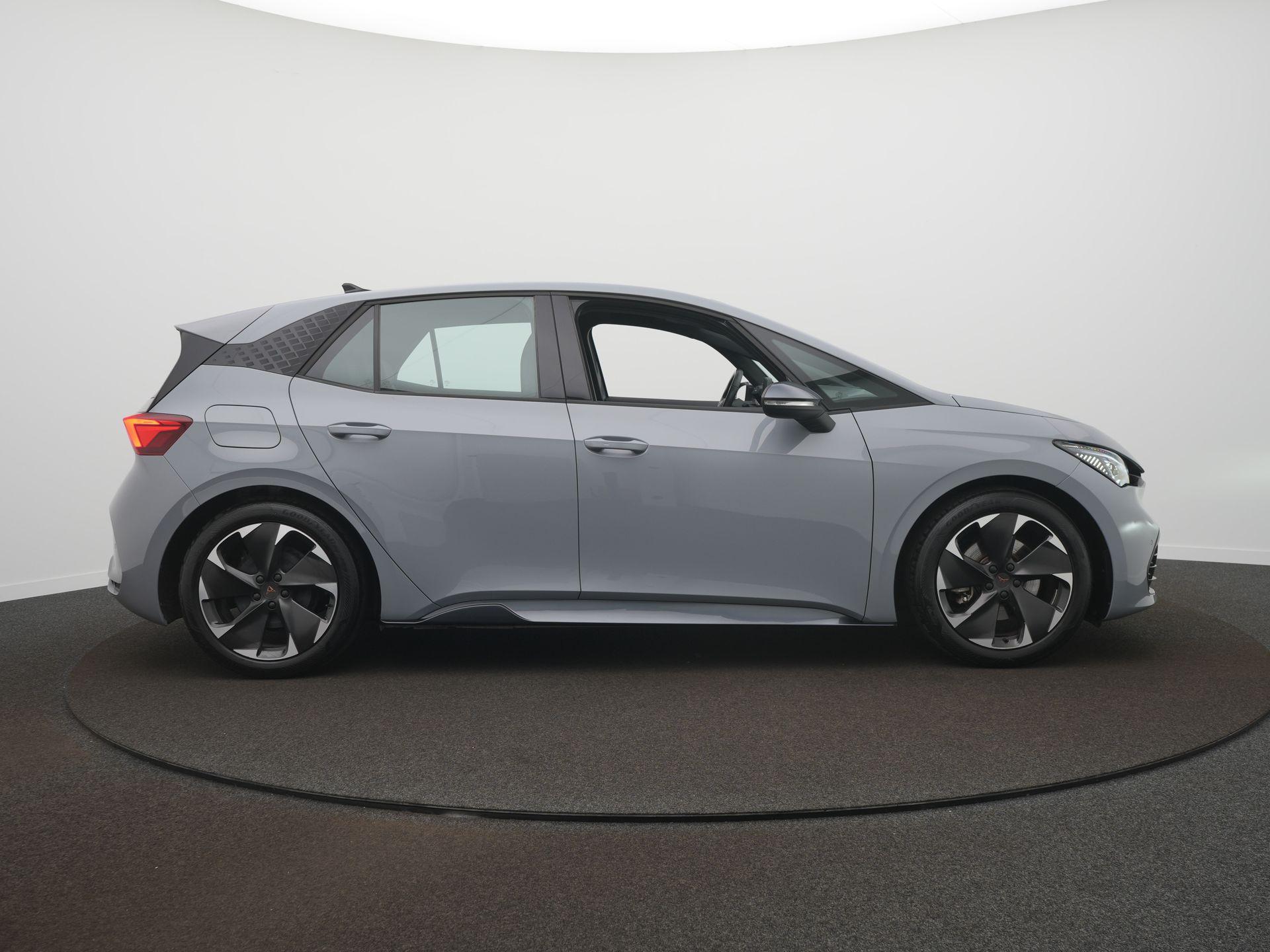 Foto van Cupra Born 150 KW 58/62 KWH