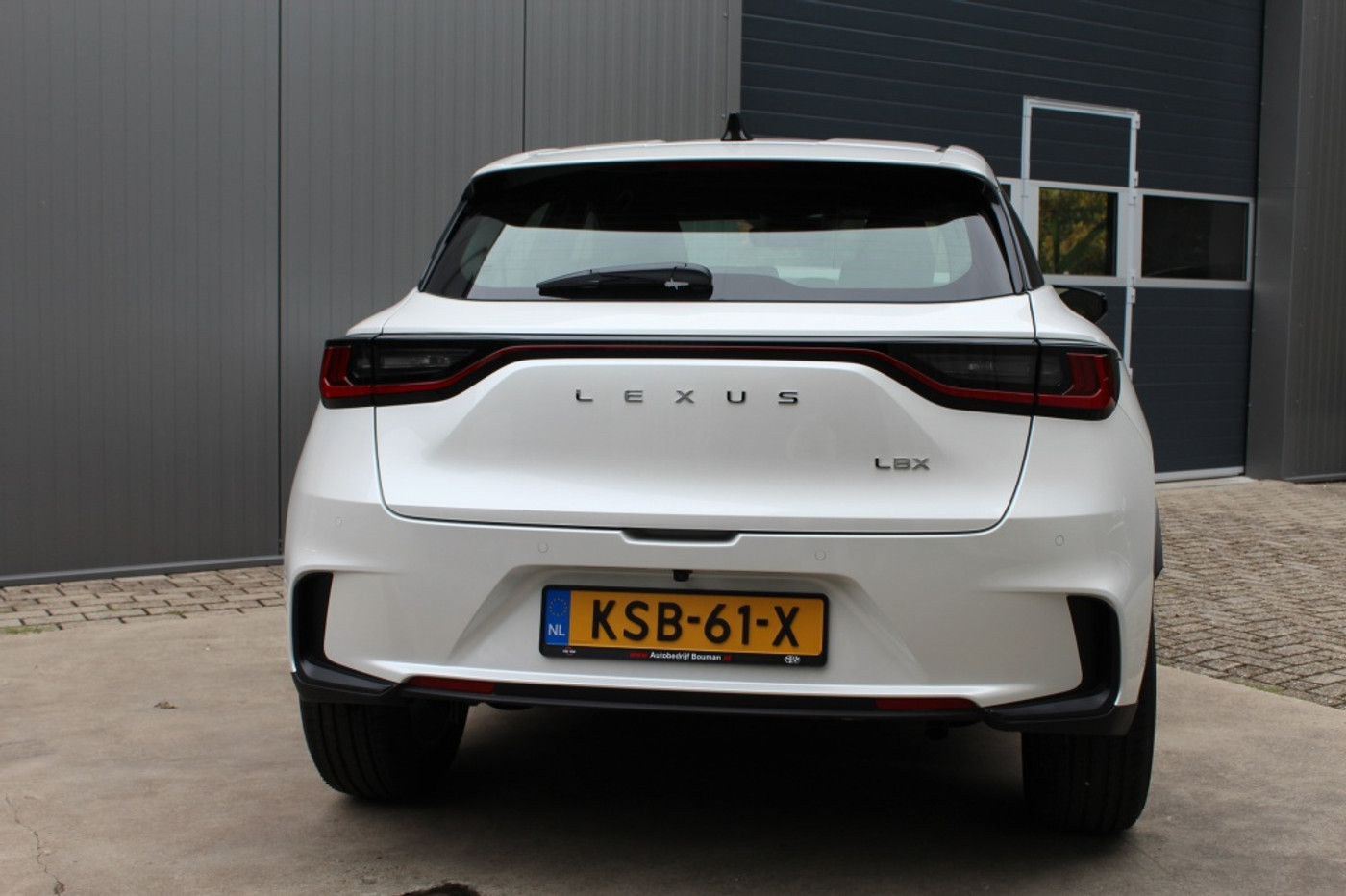 Foto van Lexus Lexus LBX