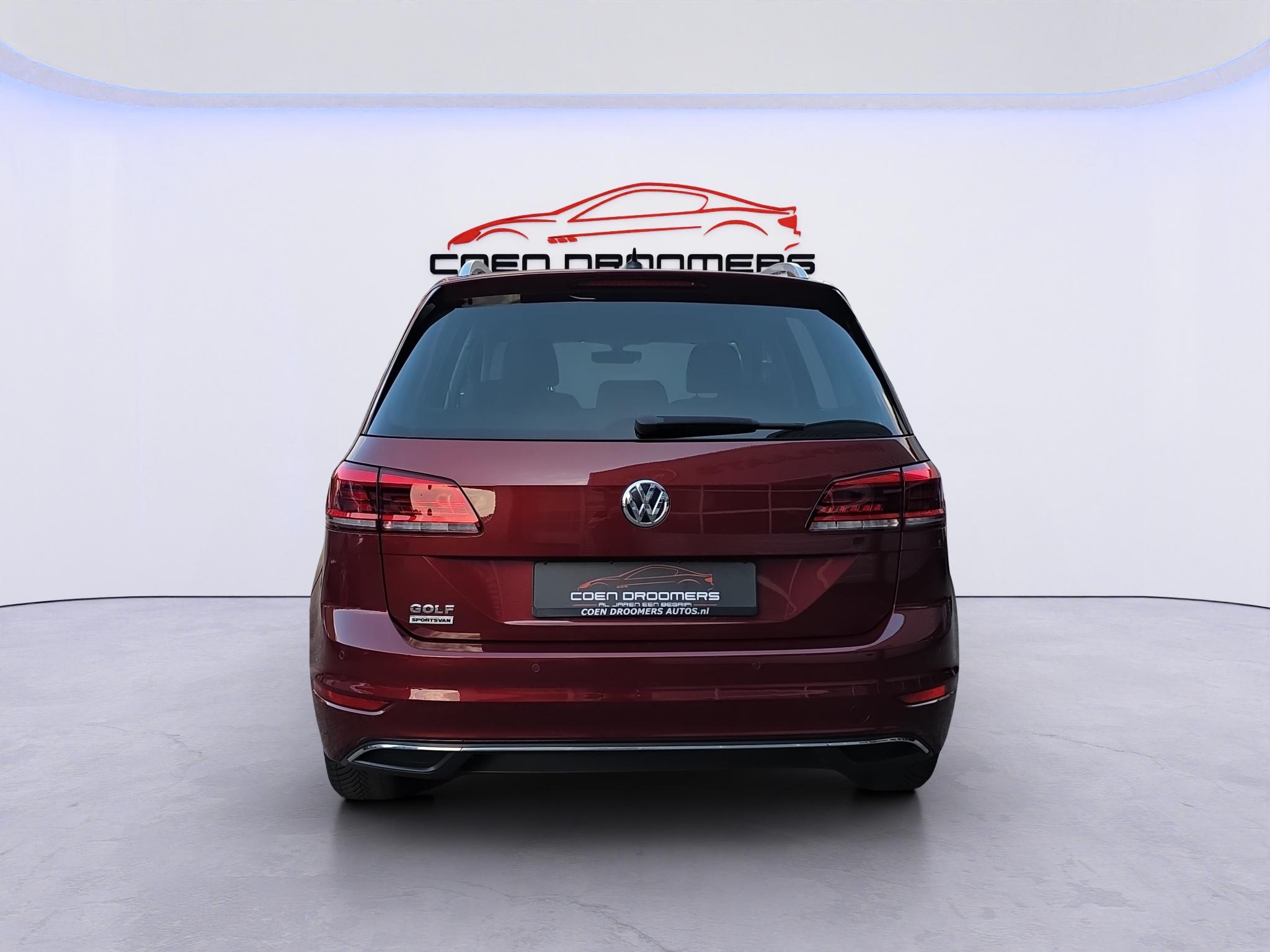 Foto van Volkswagen Golf Sportsvan