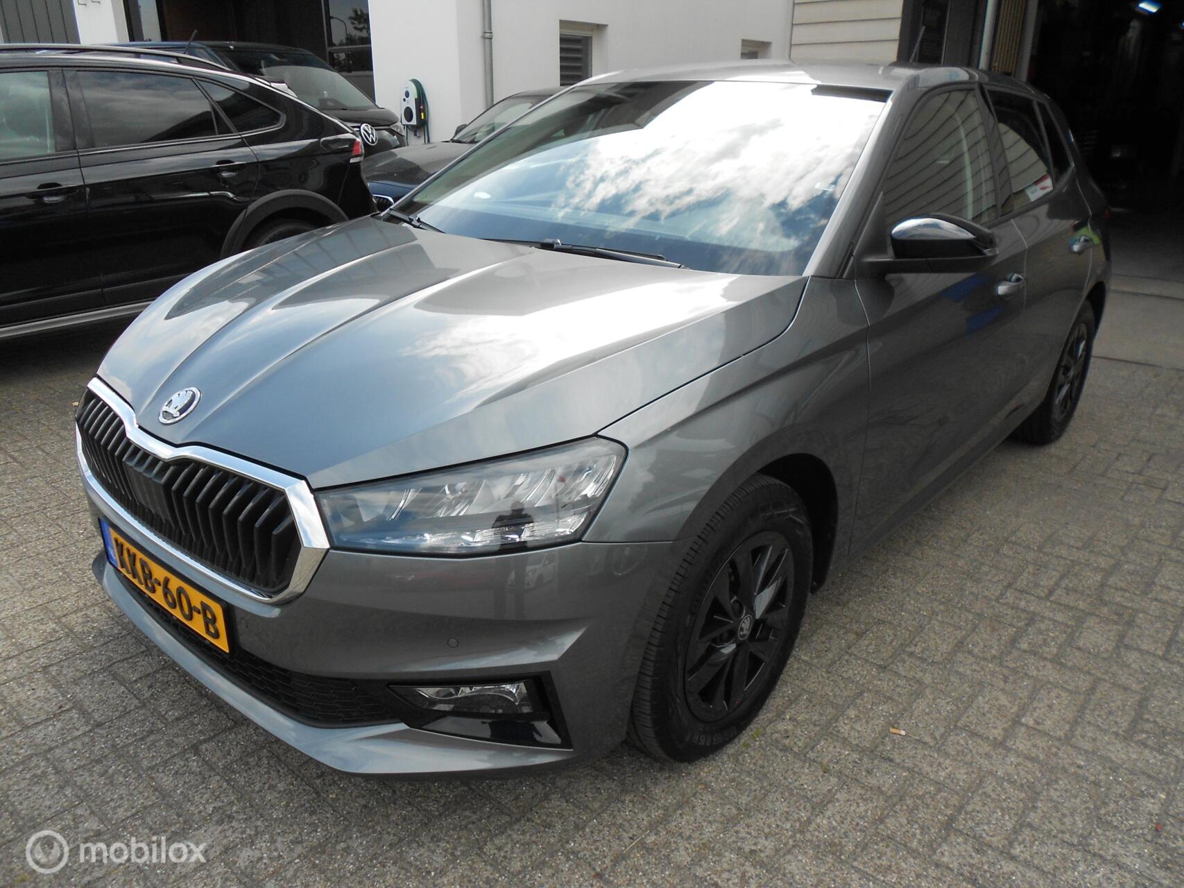 Skoda Fabia 1.0 TSI Business Edition Apple Carplay Camera 2025 - voorkant