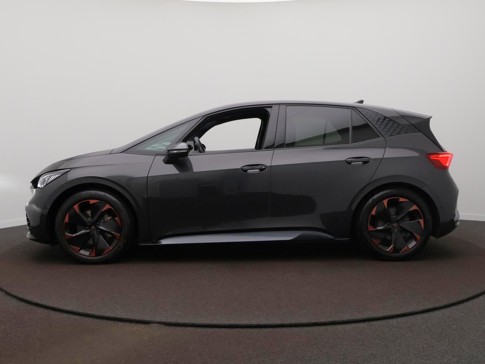 Foto van Cupra Born 150 KW 58/62 KWH