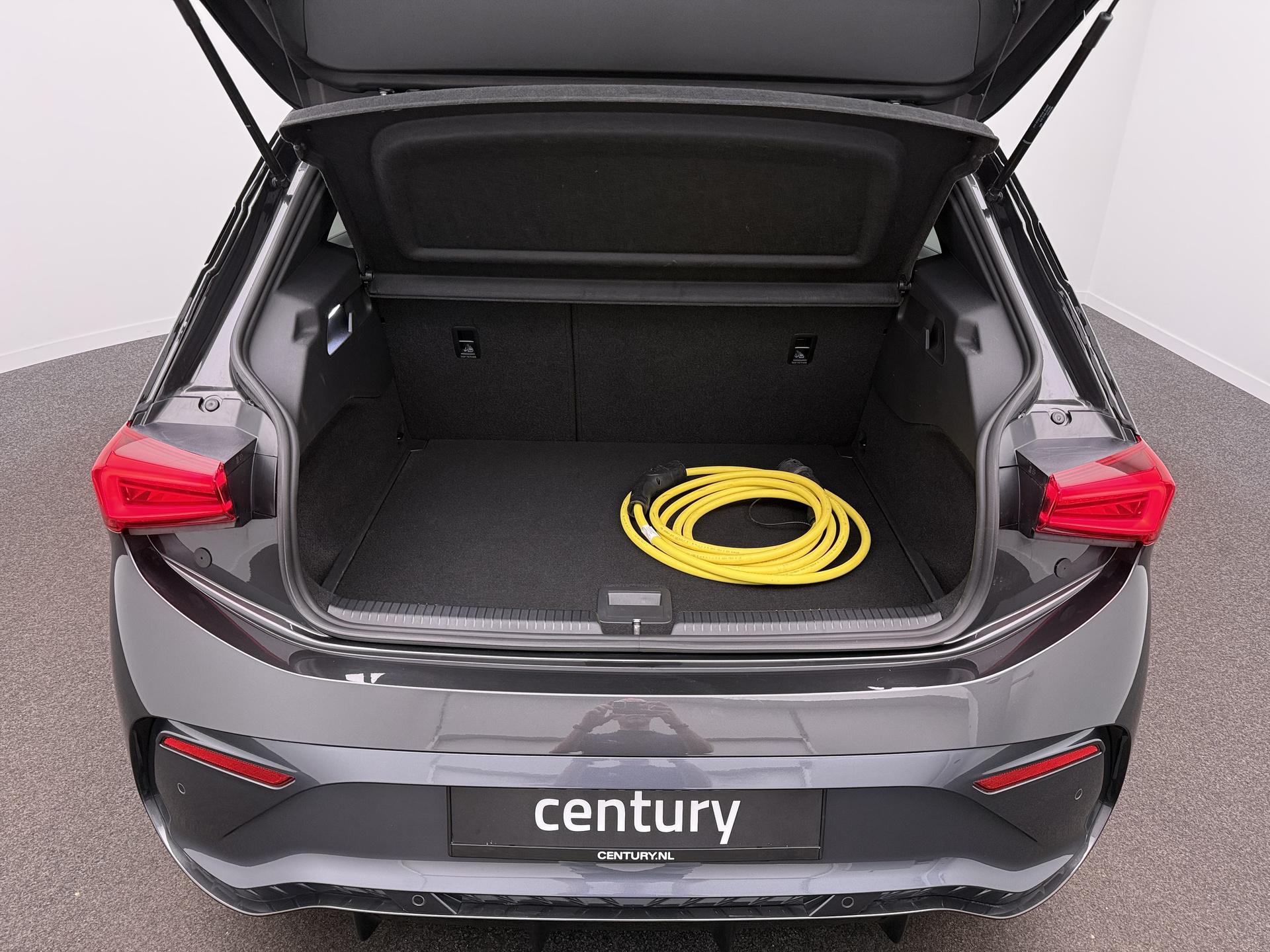 Foto van Cupra Born 150 KW 58/62 KWH