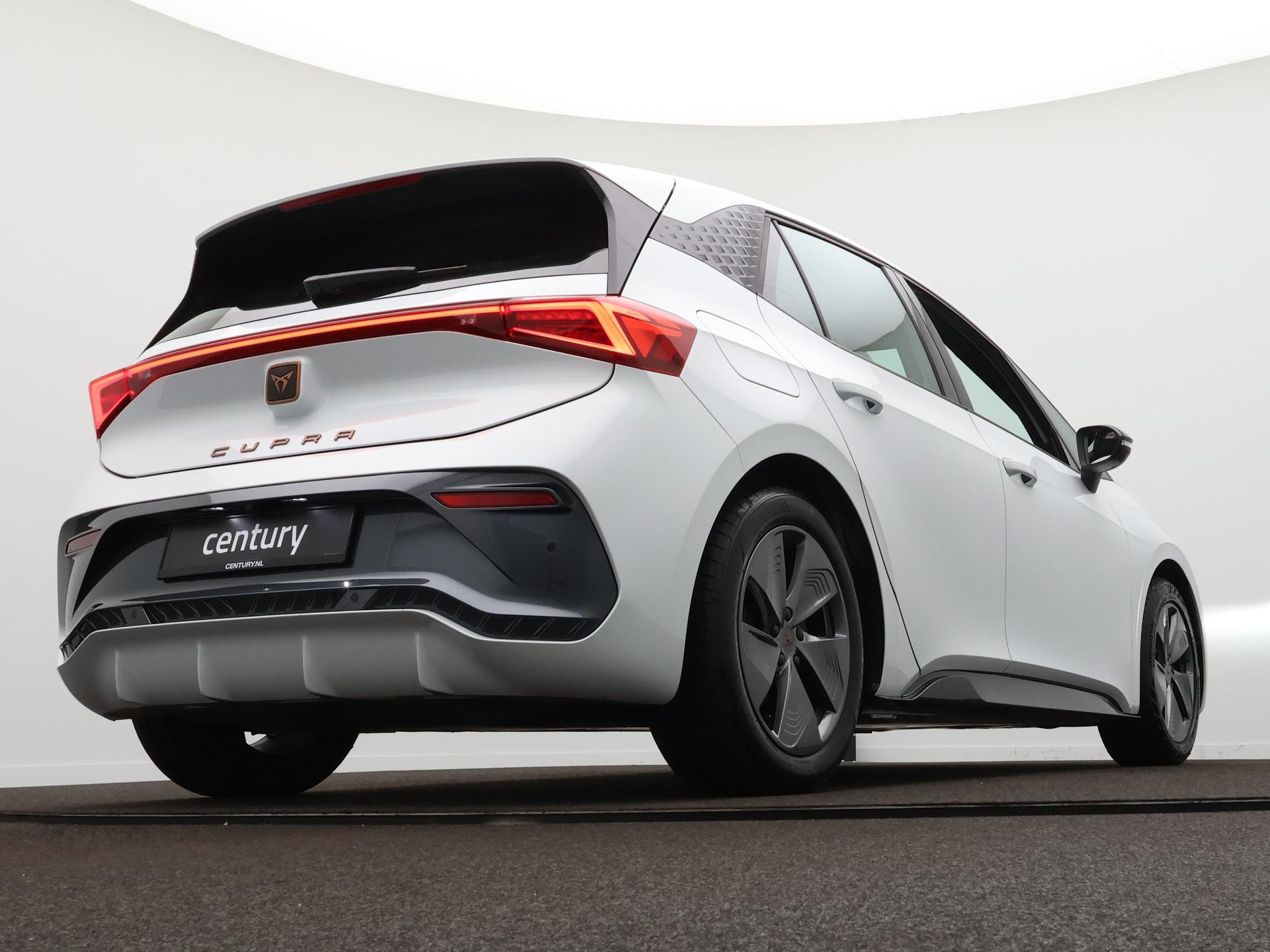 Foto van Cupra Born 150 KW 58/62 KWH