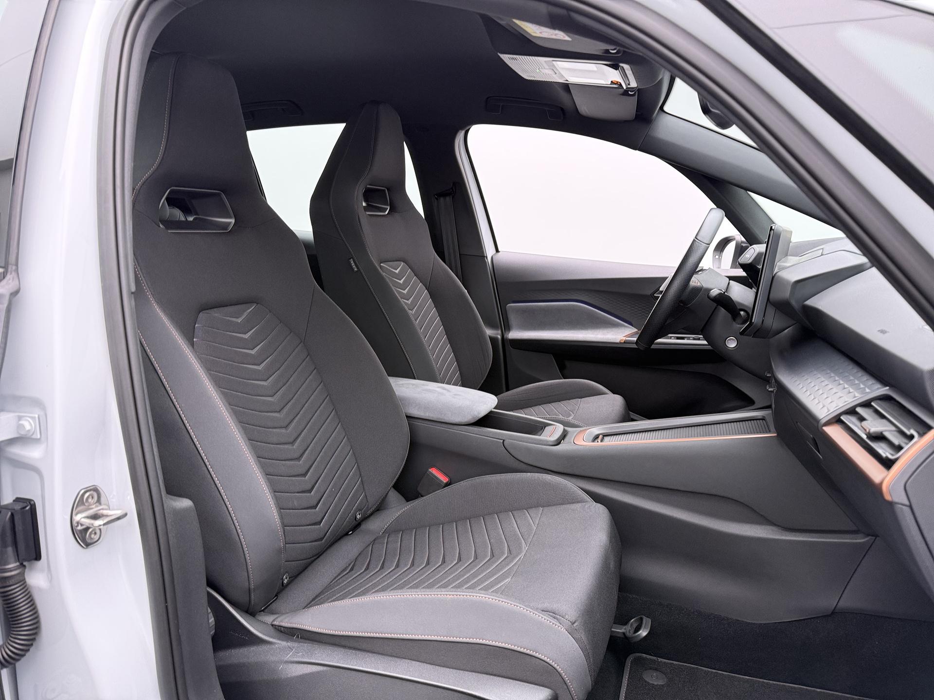 Foto van Cupra Born 150 KW 58/62 KWH