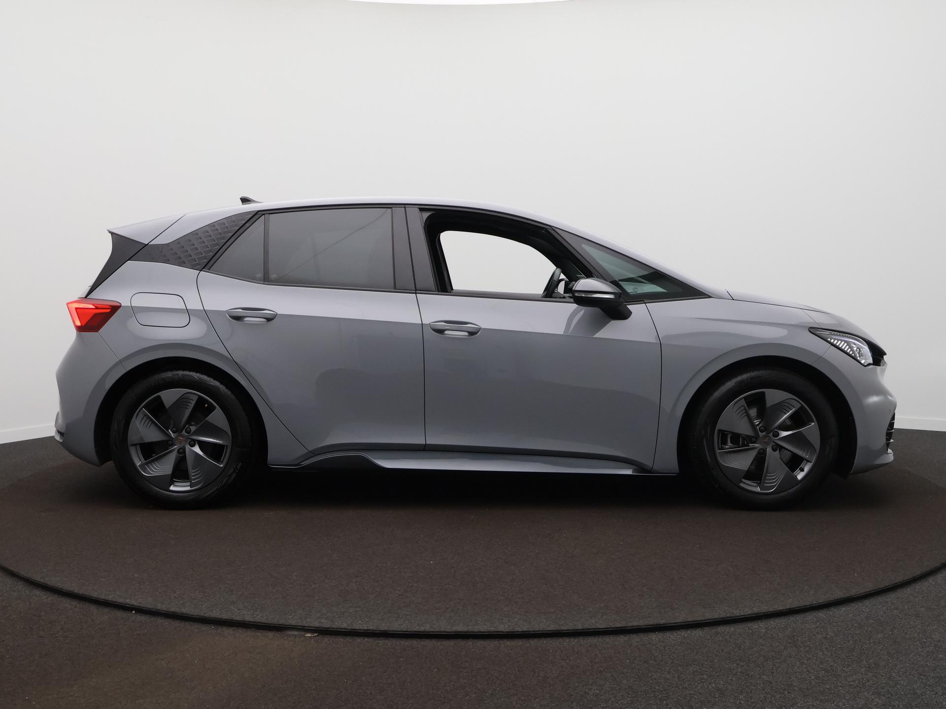 Foto van Cupra Born 150 KW 58/62 KWH