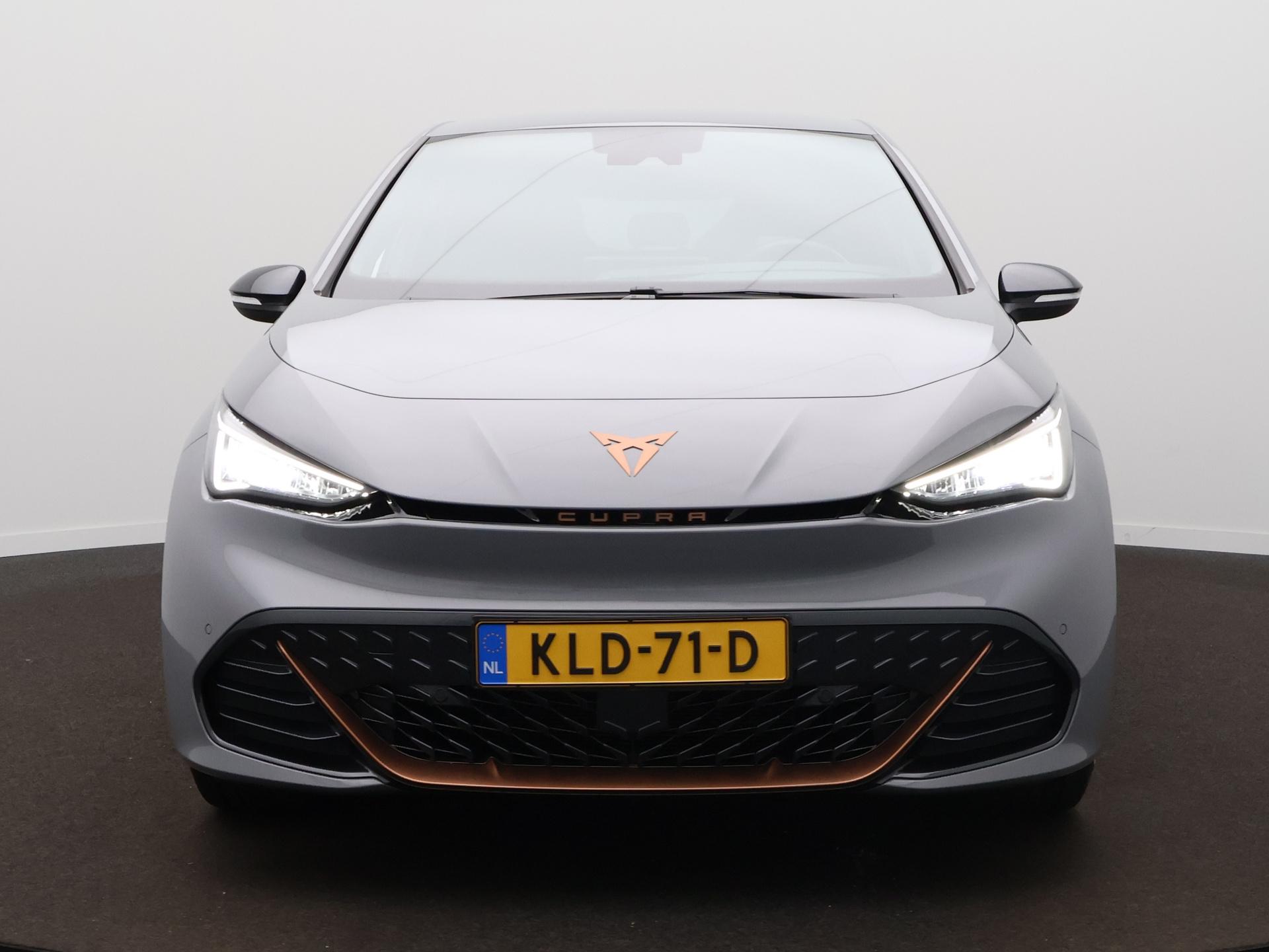Foto van Cupra Born 150 KW 58/62 KWH