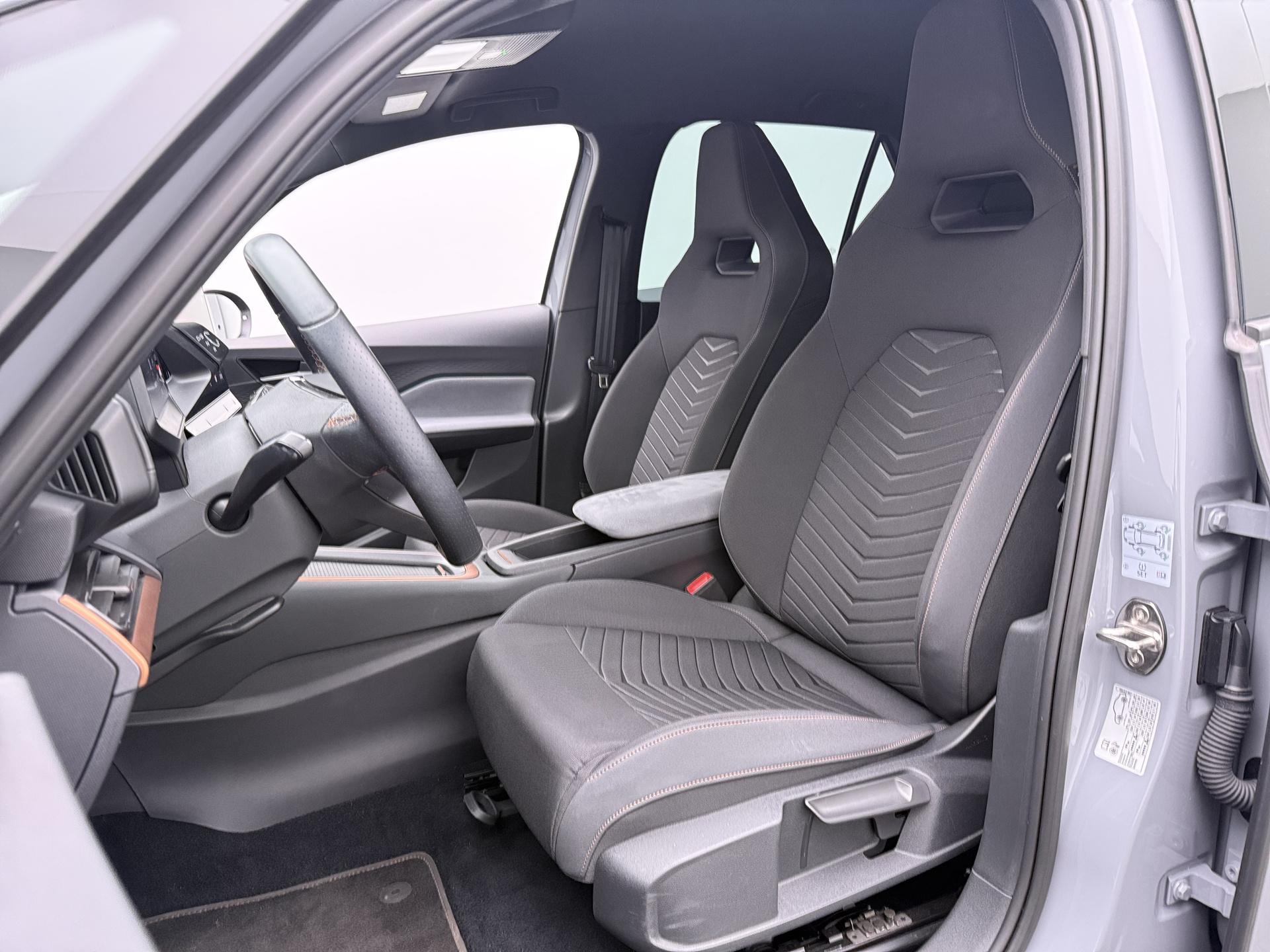 Foto van Cupra Born 150 KW 58/62 KWH