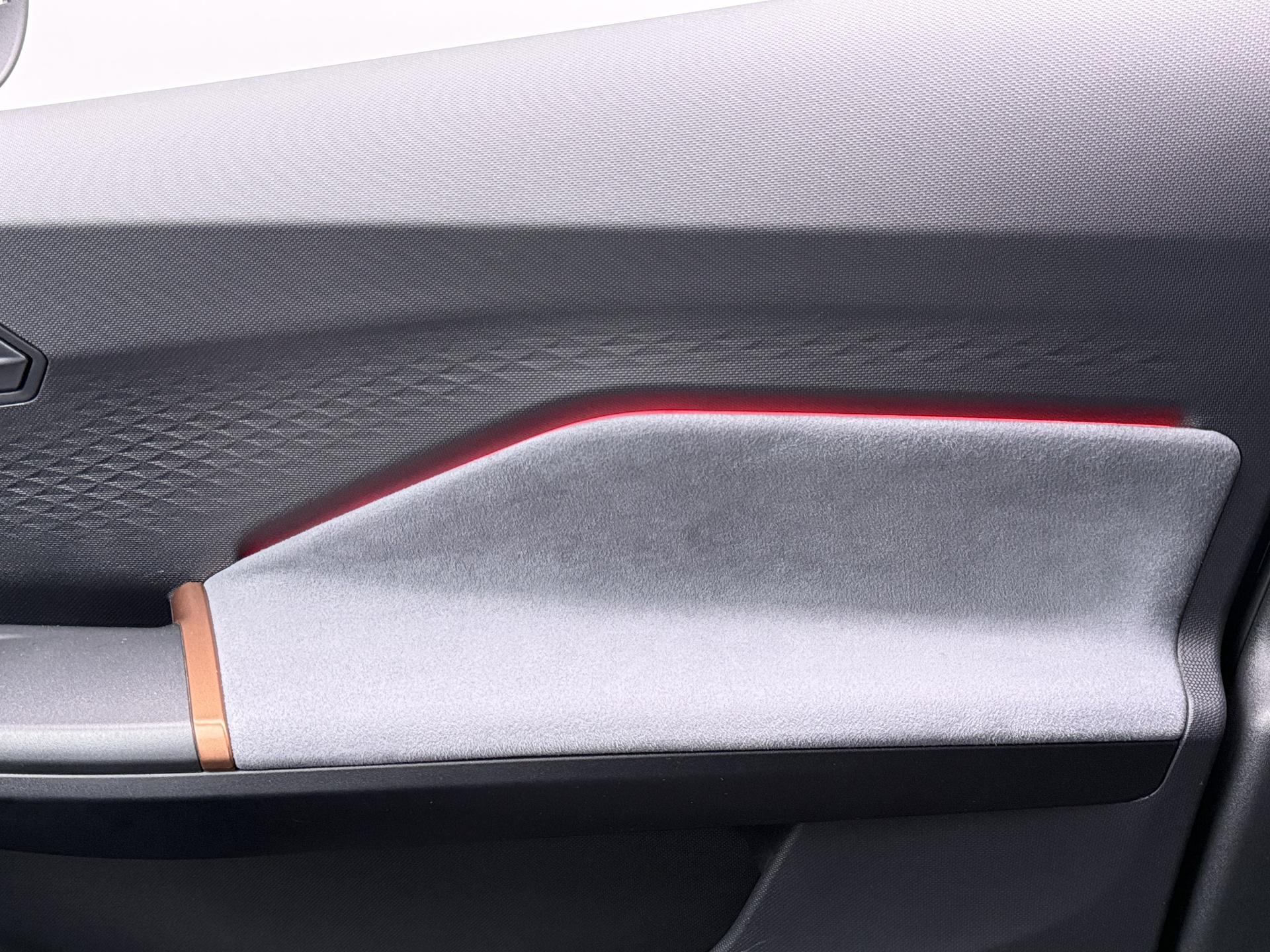 Foto van Cupra Born 150 KW 58/62 KWH