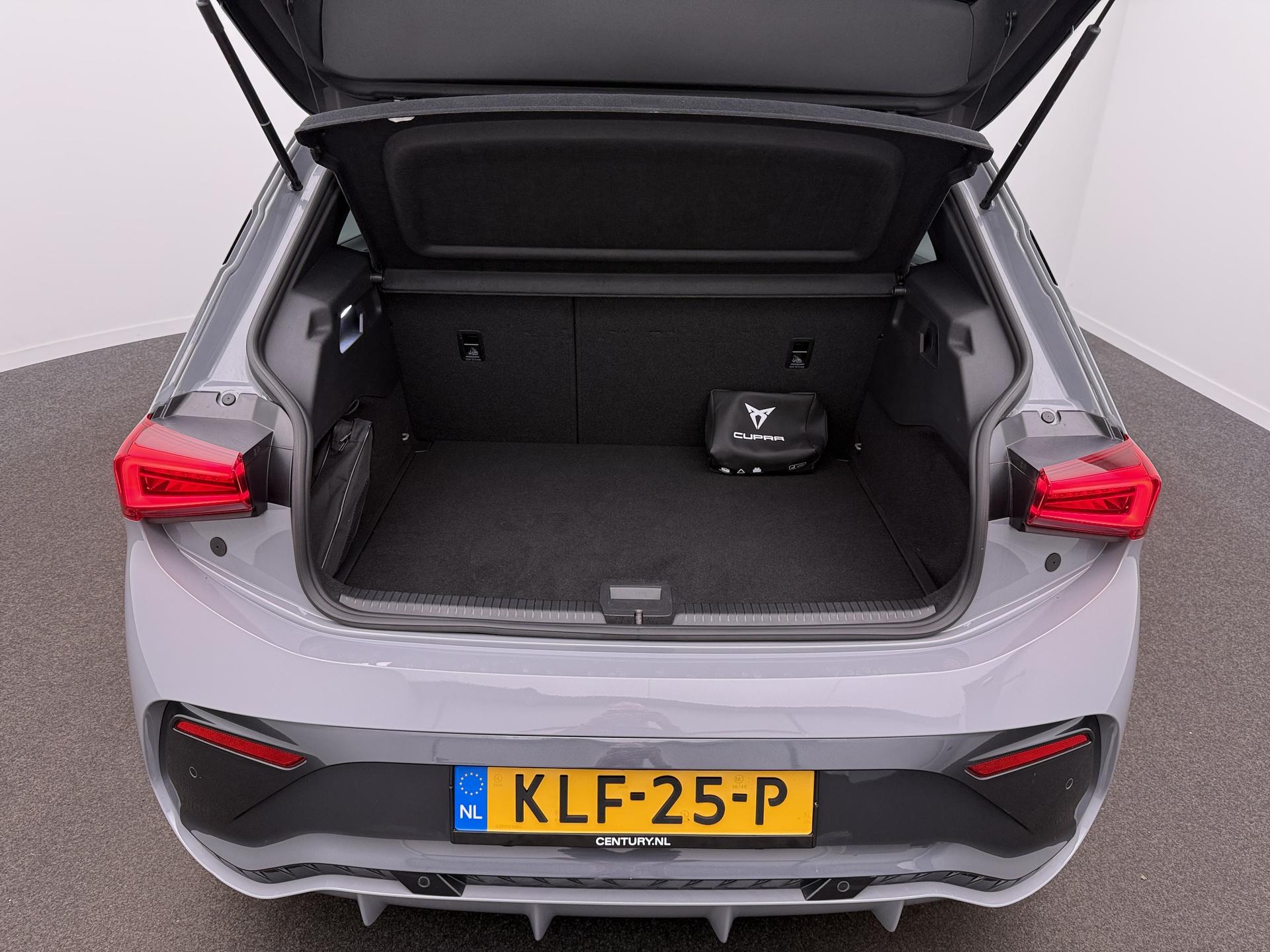 Foto van Cupra Born 150 KW 58/62 KWH