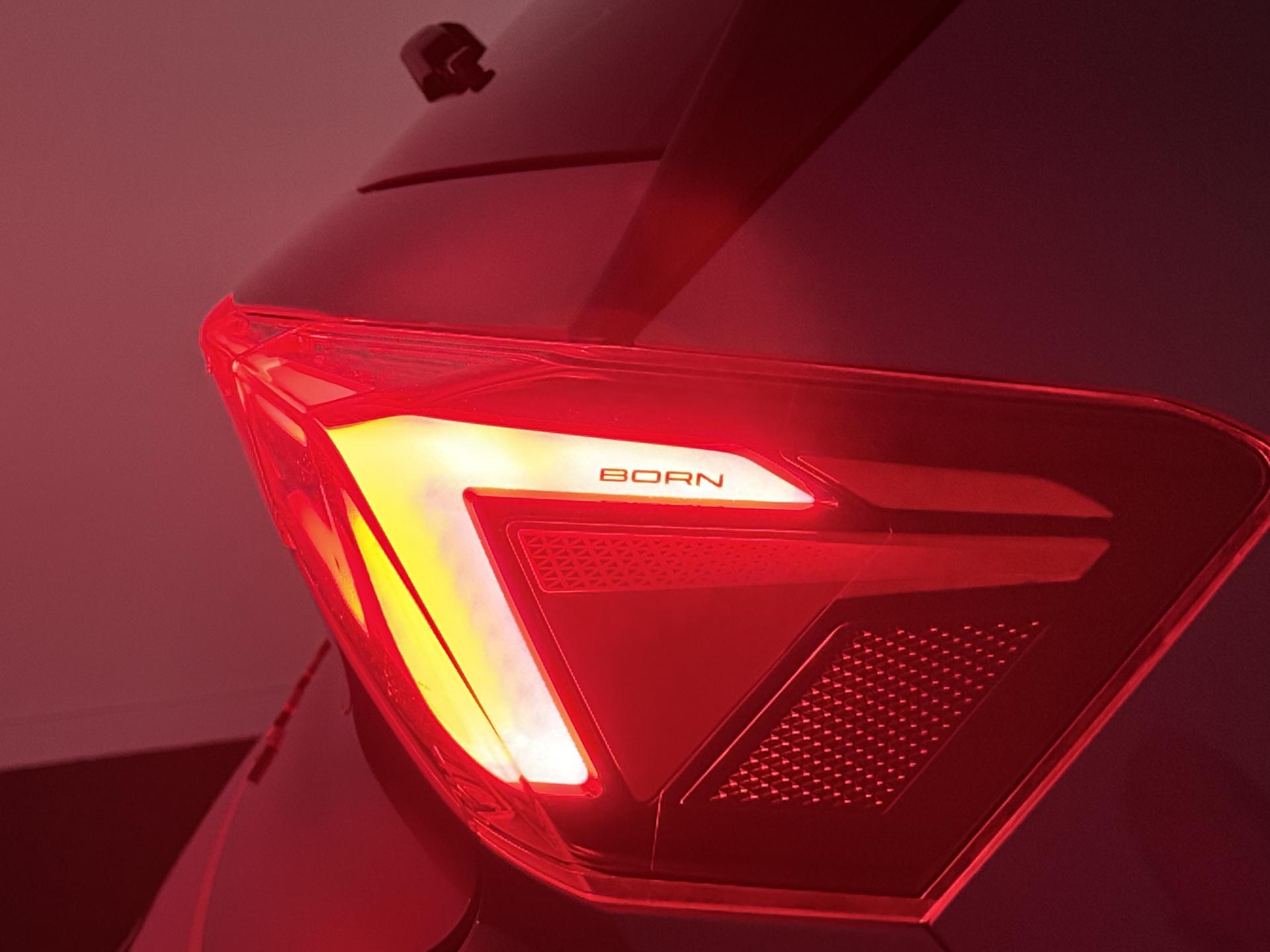 Foto van Cupra Born 150 KW 58/62 KWH